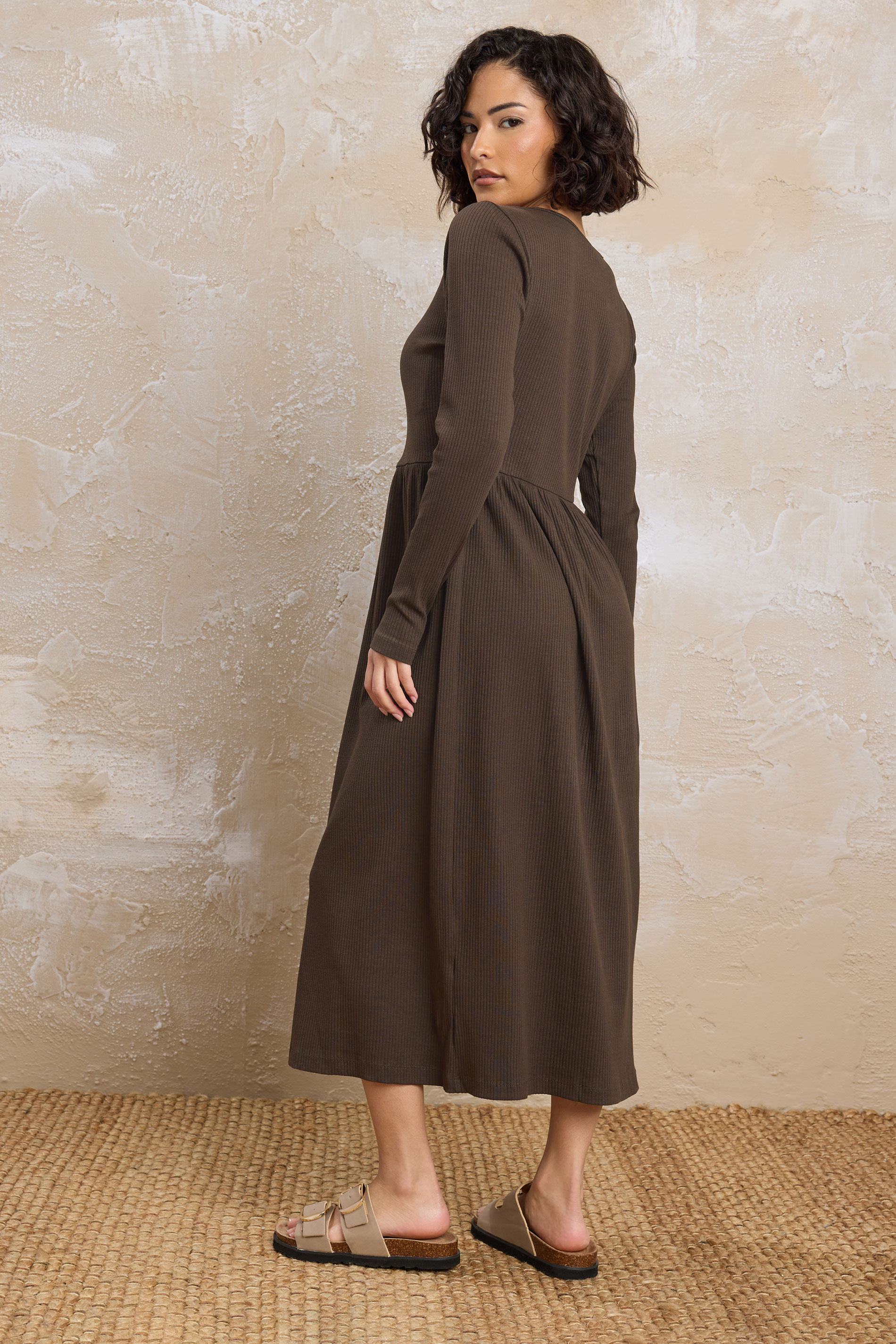 PixieGirl Petite Women's Chocolate Brown Ribbed Button Midaxi Dress | PixieGirl 3