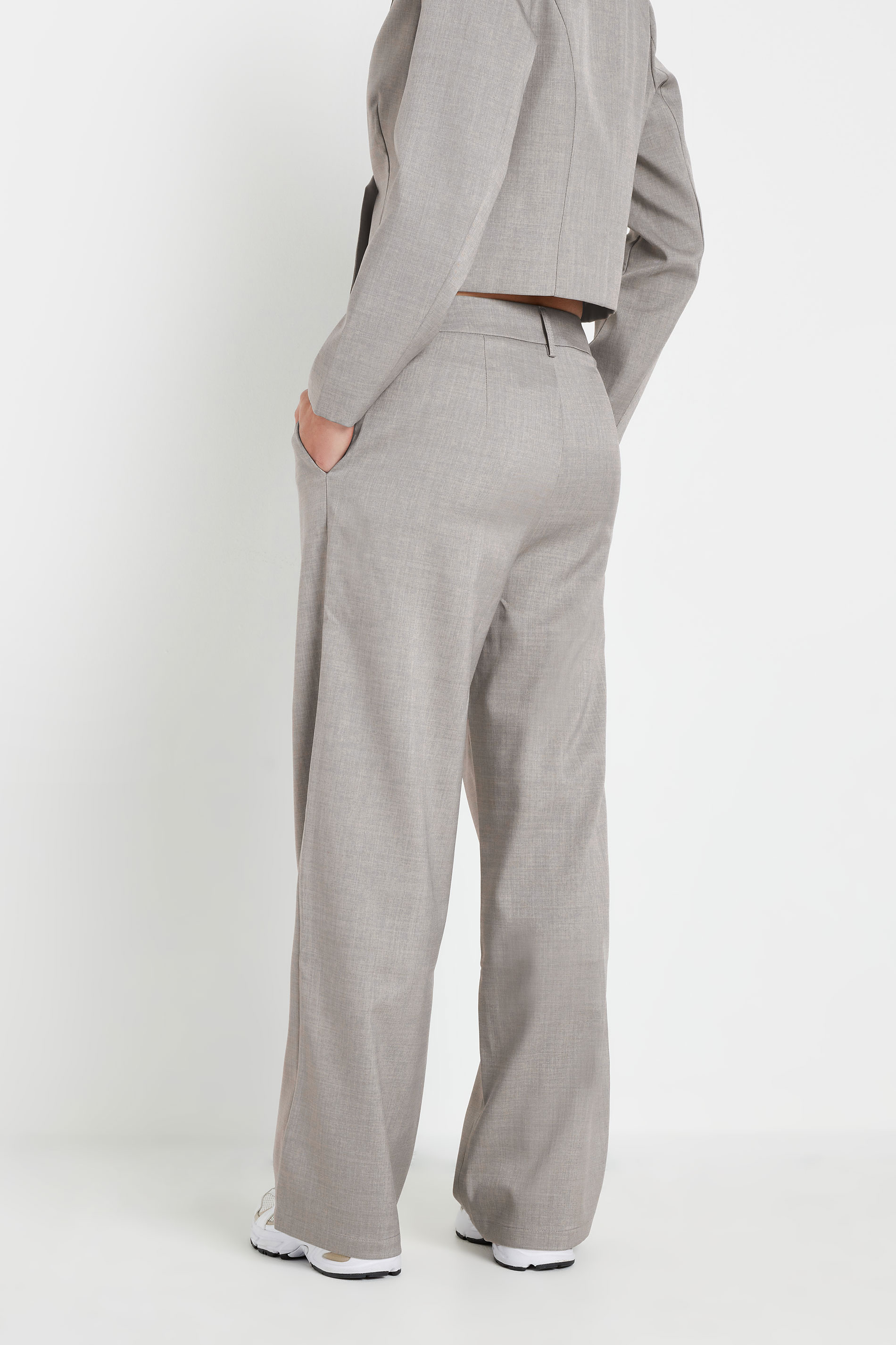 PixieGirl Petite Women's Light Grey Tailored Tab Wide Leg Trousers | PixieGirl 4