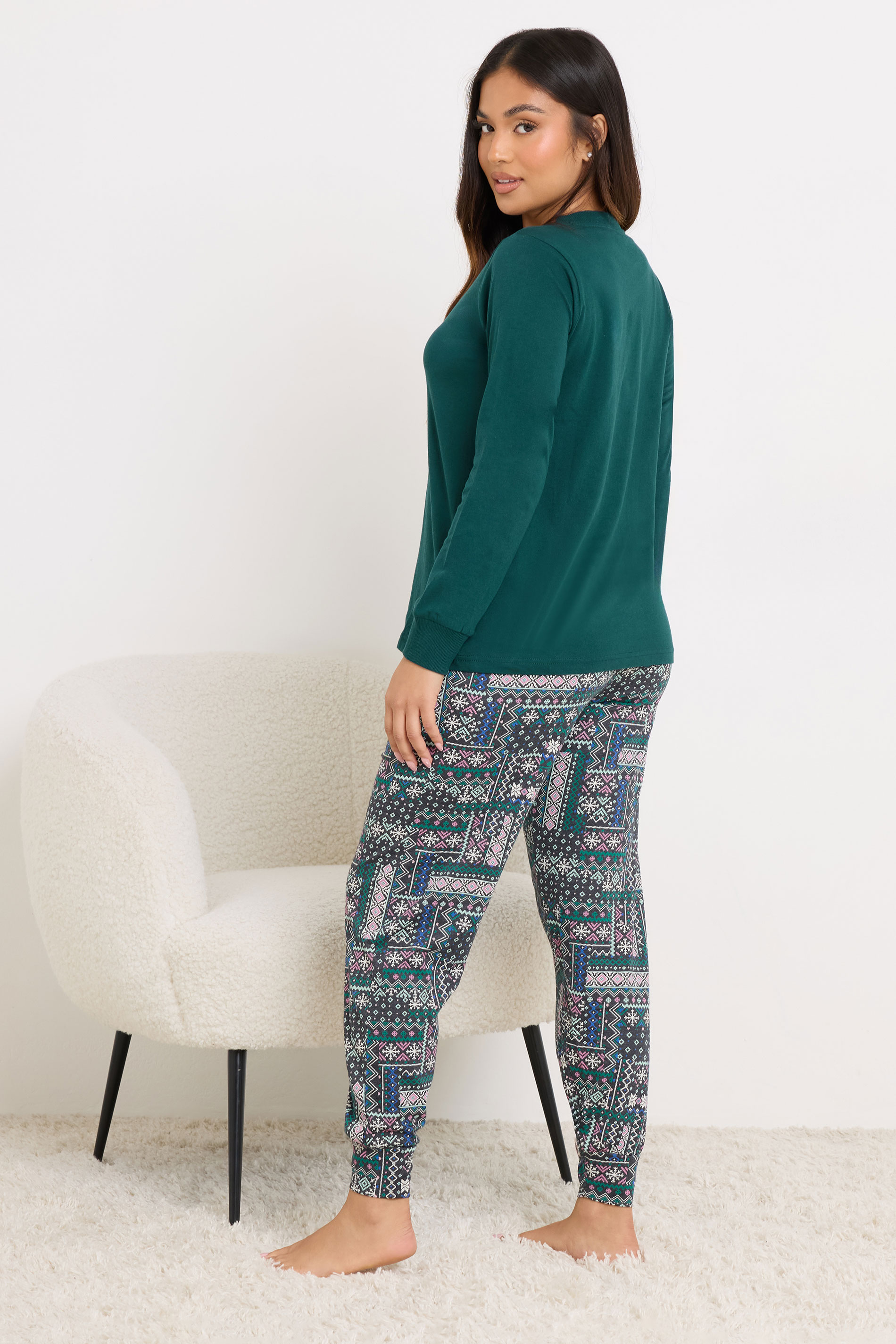 PixieGirl Petite Women's Green 'Let's Get Cosy' Snowflake Slogan Pyjama Set 4