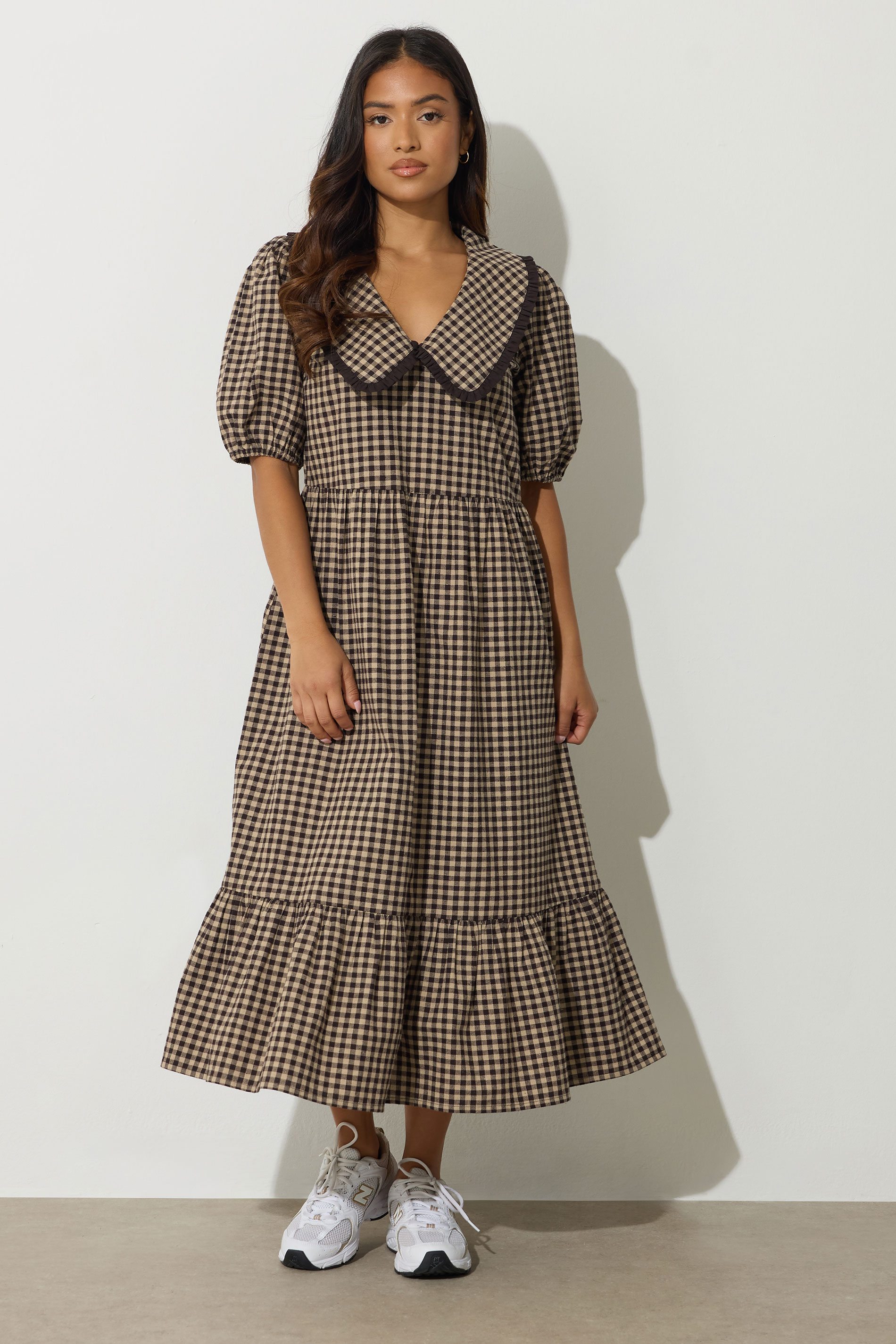 PixieGirl Petite Women's Brown Gingham Big Collar Maxi Dress | PixieGirl 3