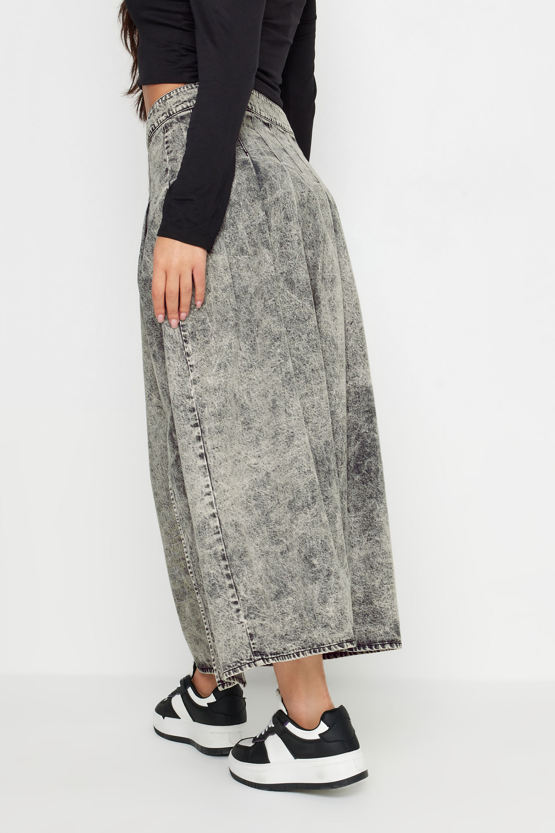 PixieGirl Petite Women's Grey Acid Wash Pleated Midi Skirt | PixieGirl 4