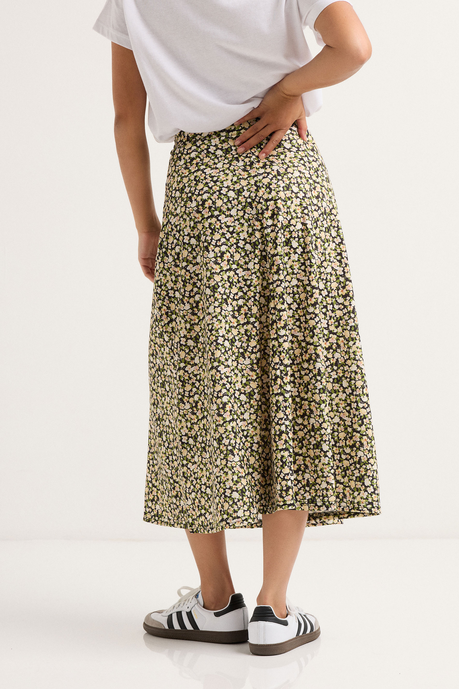 PixieGirl Petite Women's Black Floral Belt Tie Midi Skirt | PixieGirl 3