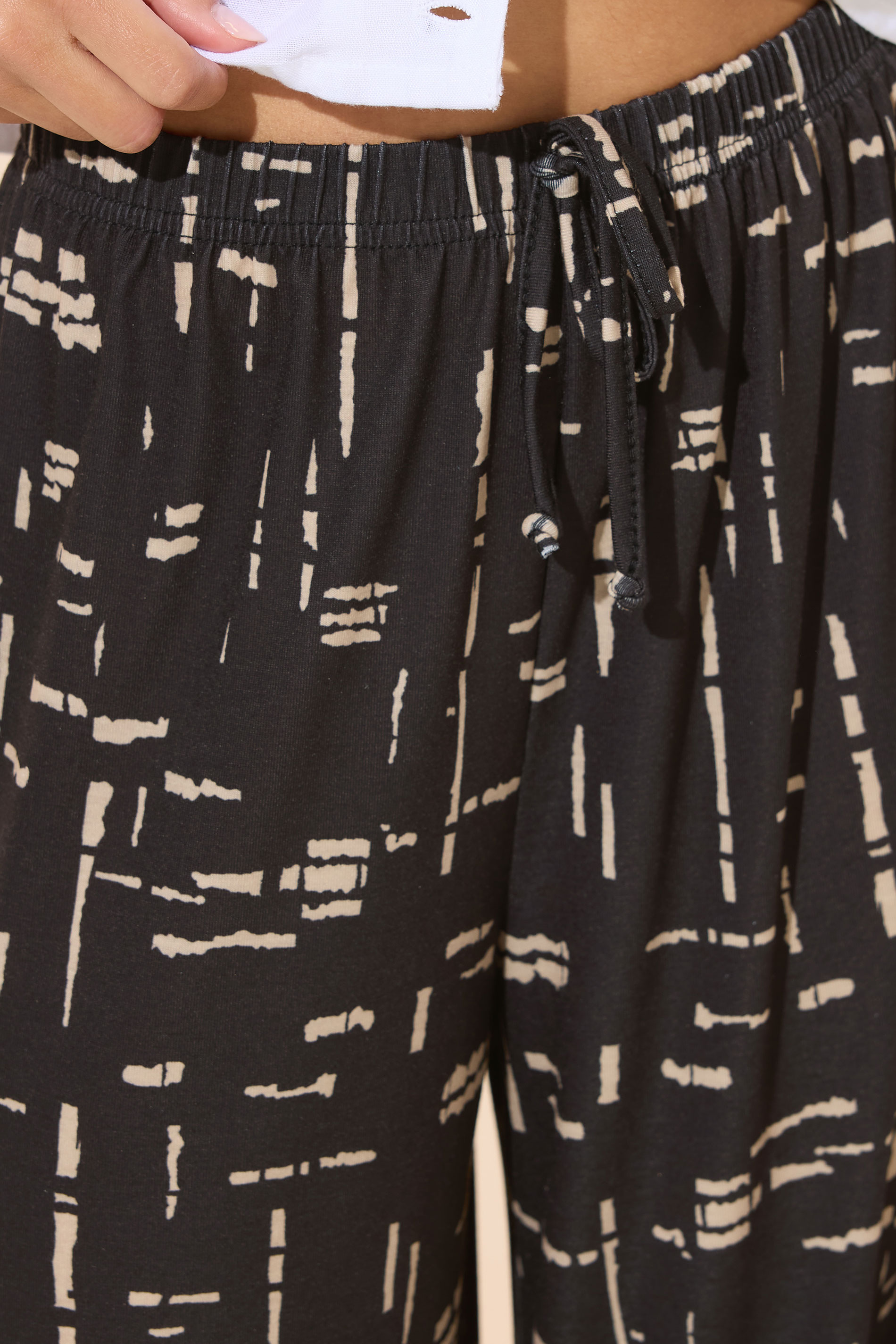 PixieGirl Petite Women's Black Abstract Print Cropped Trousers | PixieGirl 4