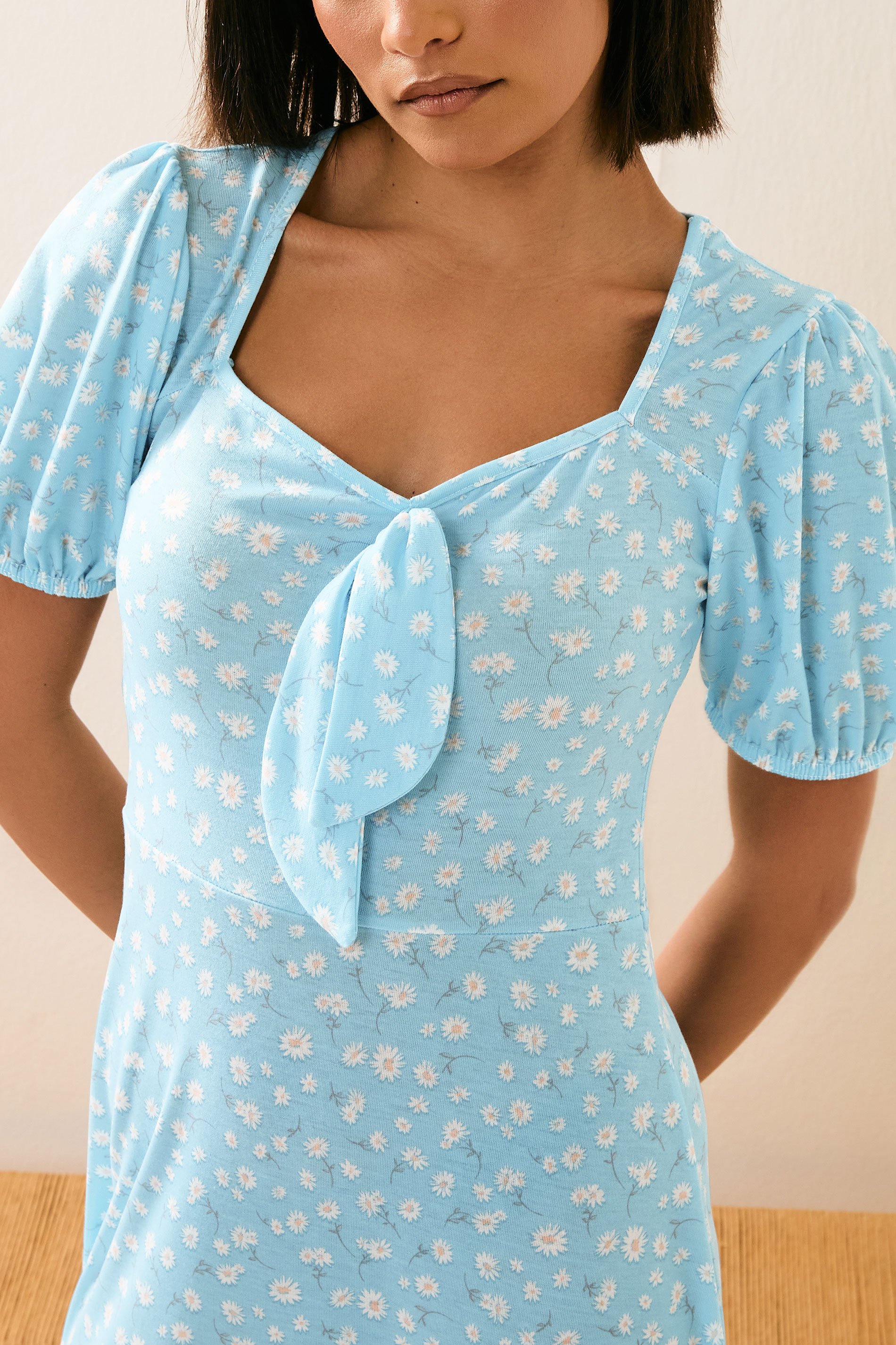 PixieGirl Petite Women's Blue Daisy Floral Tie Front Midi Dress | PixieGirl 5