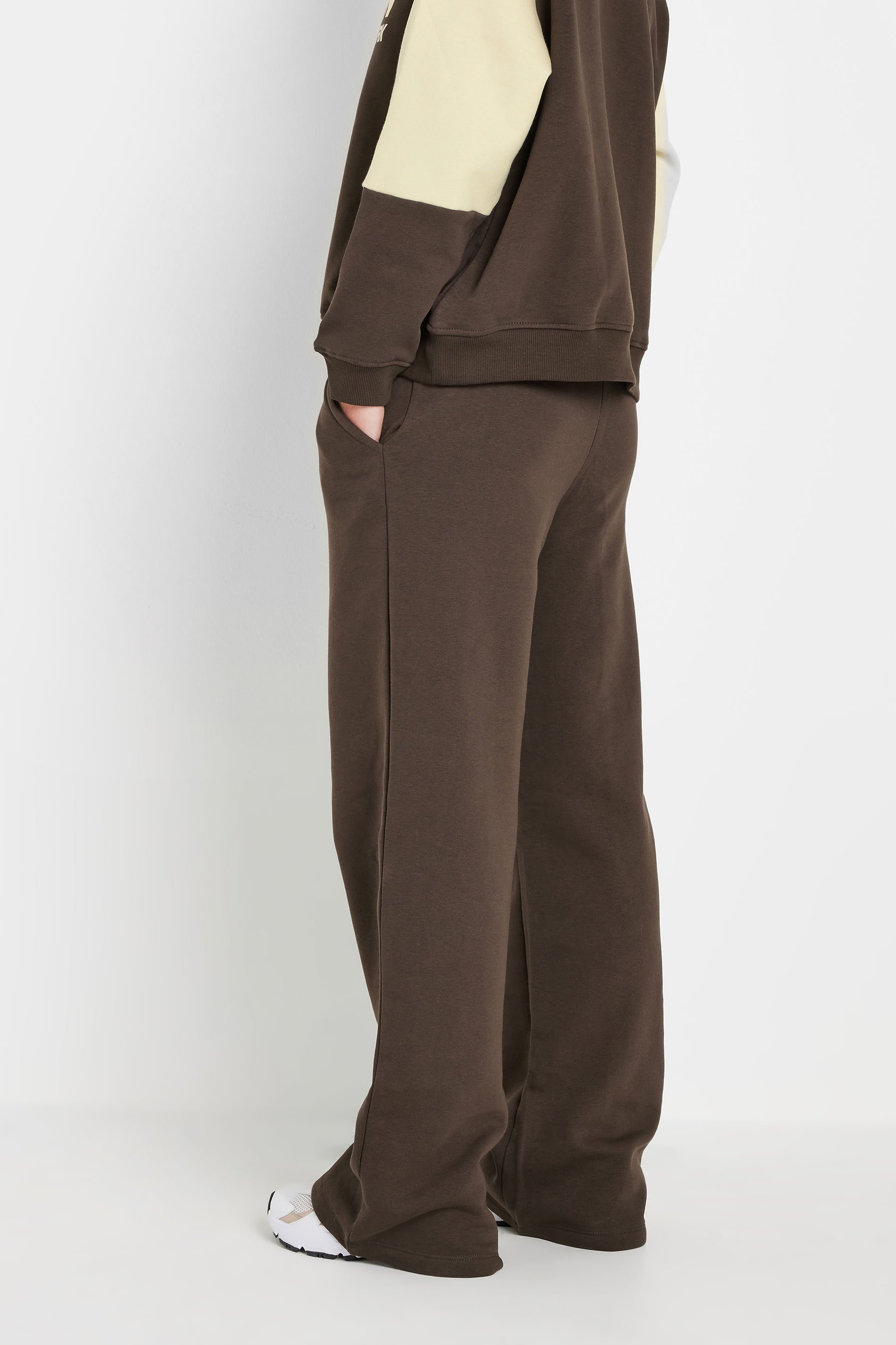 PixieGirl Petite Women's Chocolate Brown Contrast Waist Wide Leg Joggers | PixieGirl 4