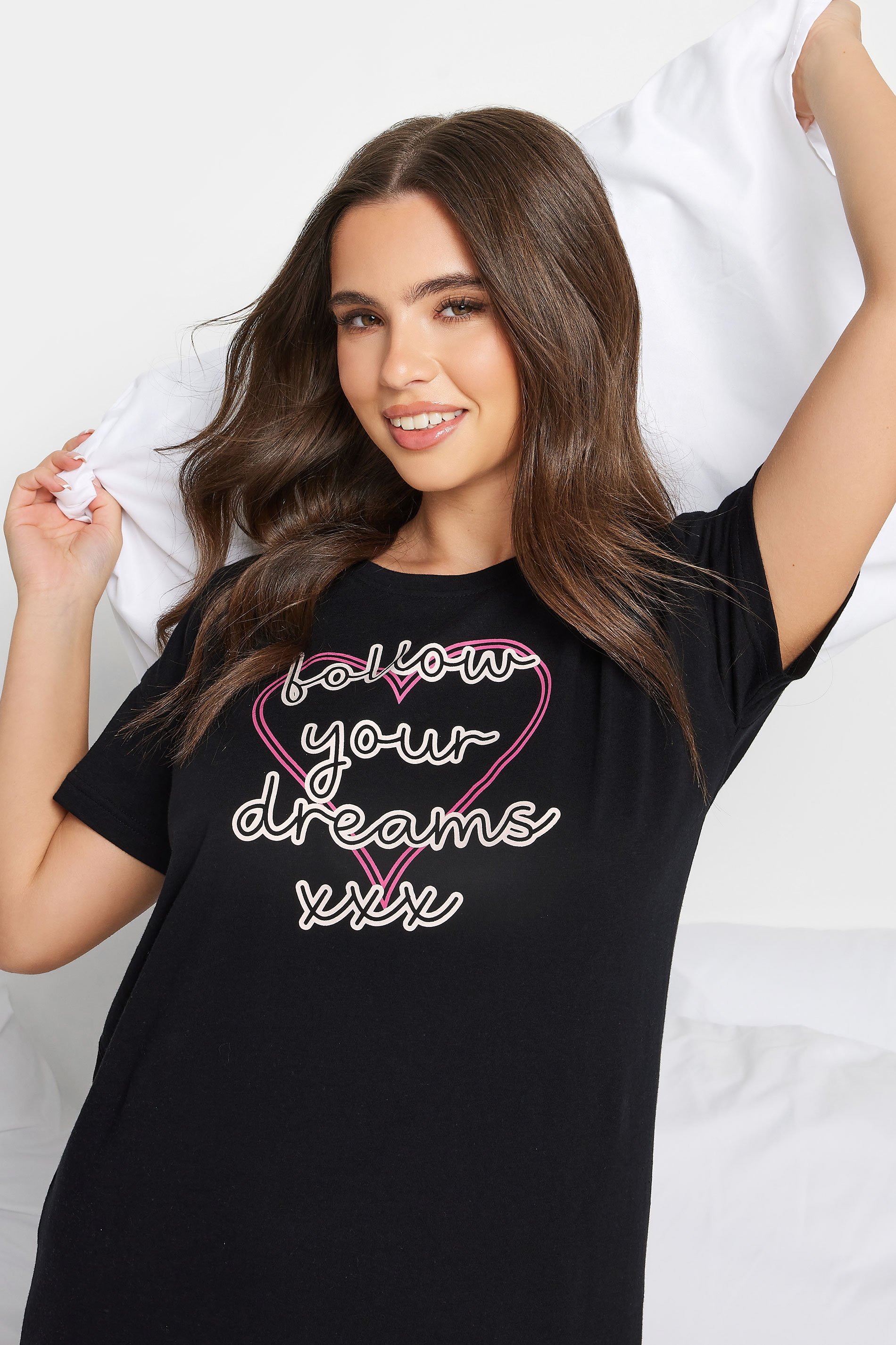 https://cdn.pixiegirl.com/Images/ProductImages/2b73eaf0-81a8-41_223276_E.jpg