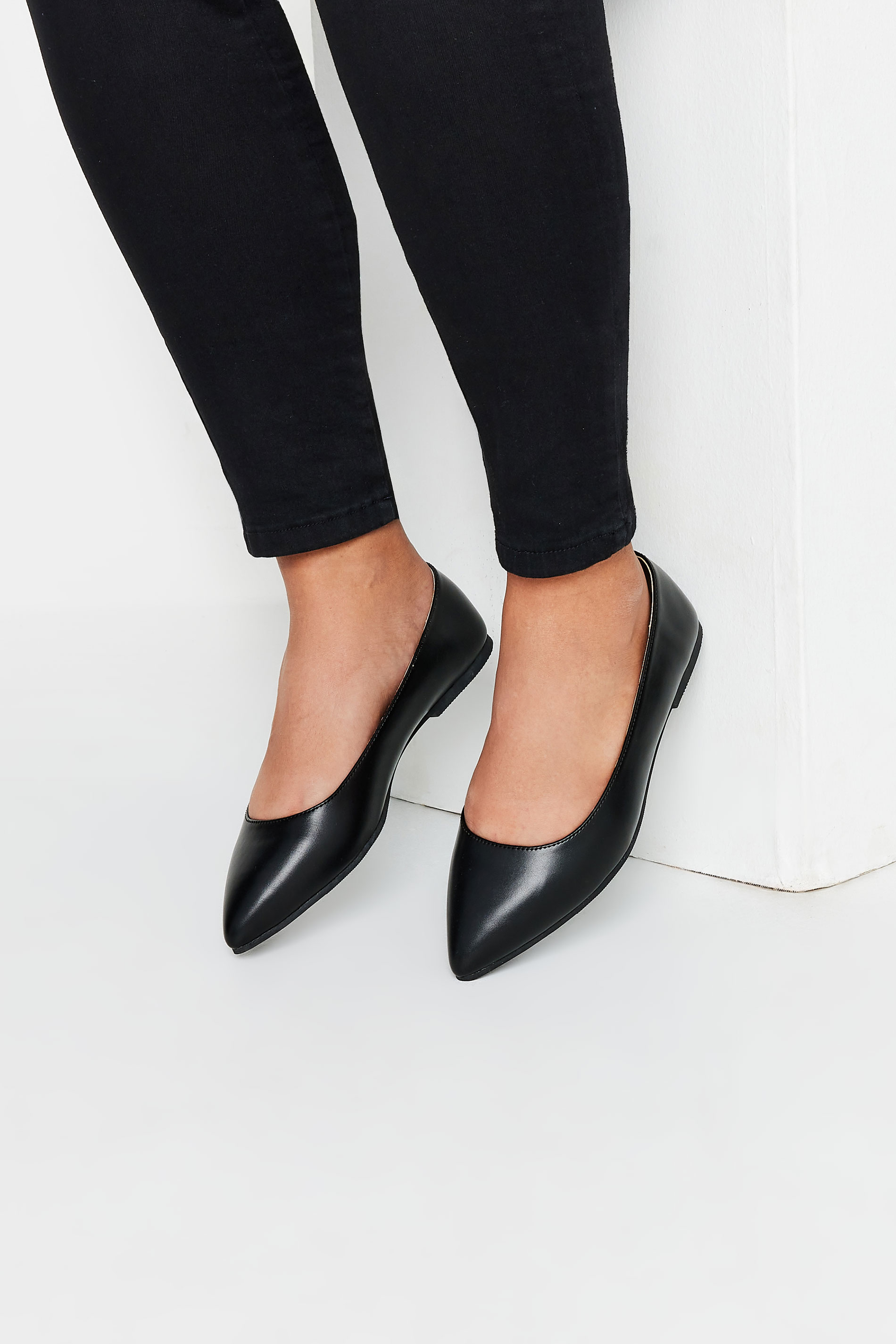 Black Pointed Ballerina Pumps In Extra Wide EEE Fit | Yours Clothing 1