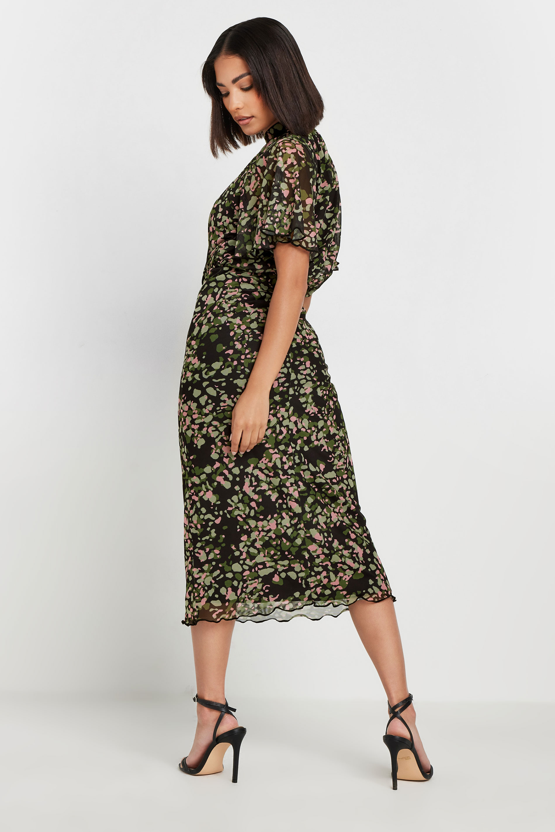 PixieGirl Petite Women's Black Abstract Animal Print Flutter Sleeve Dress | PixieGirl 3