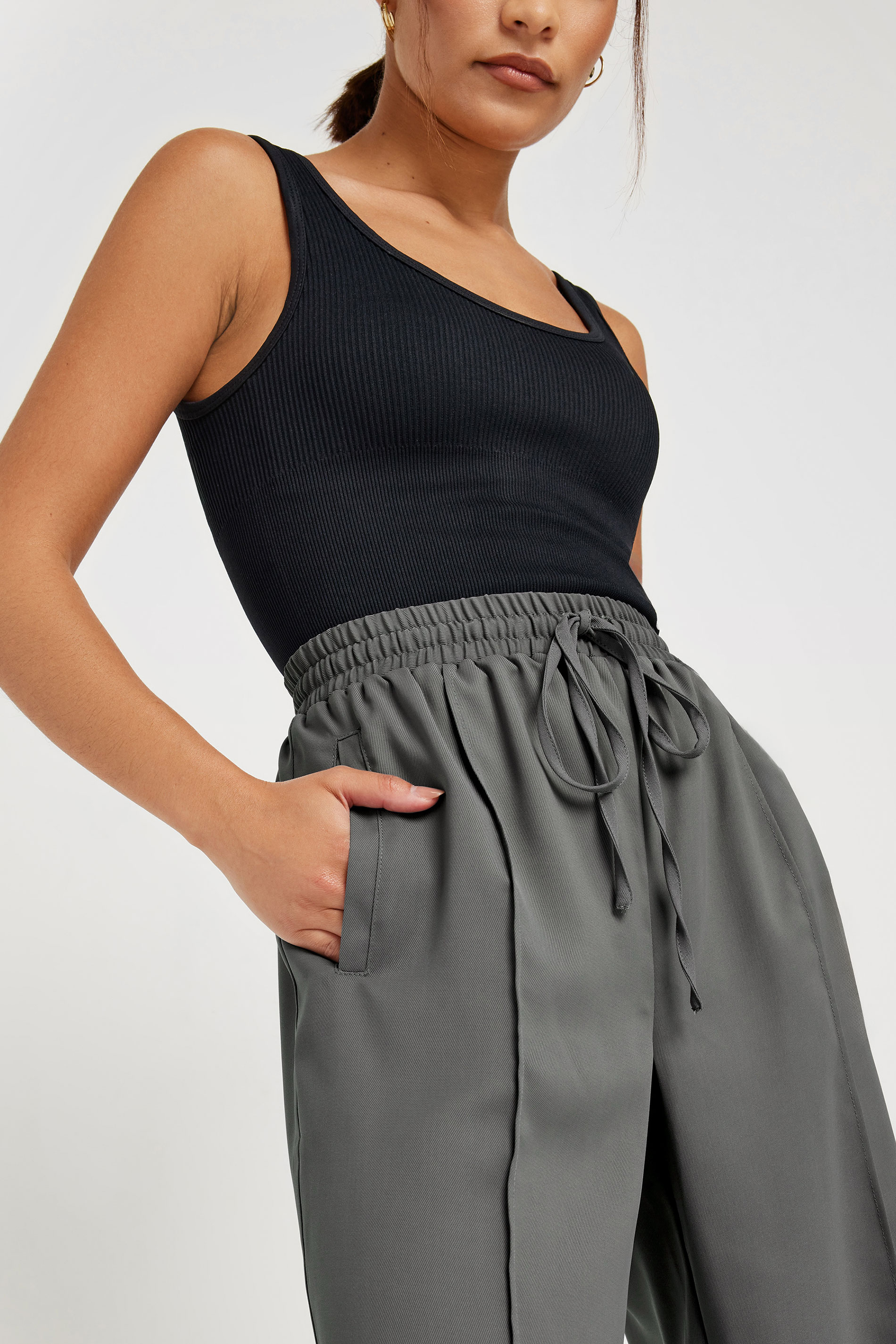 PixieGirl Petite Women's Grey Pintuck Tie Waist Wide Leg Trousers | PixieGirl 5