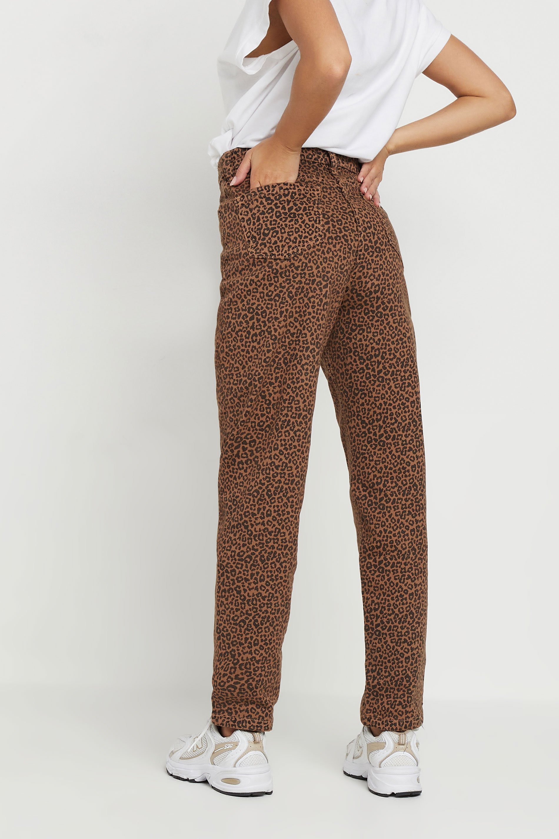 PixieGirl Petite Women's Brown Leopard Print Mom Jeans | PixieGirl 3