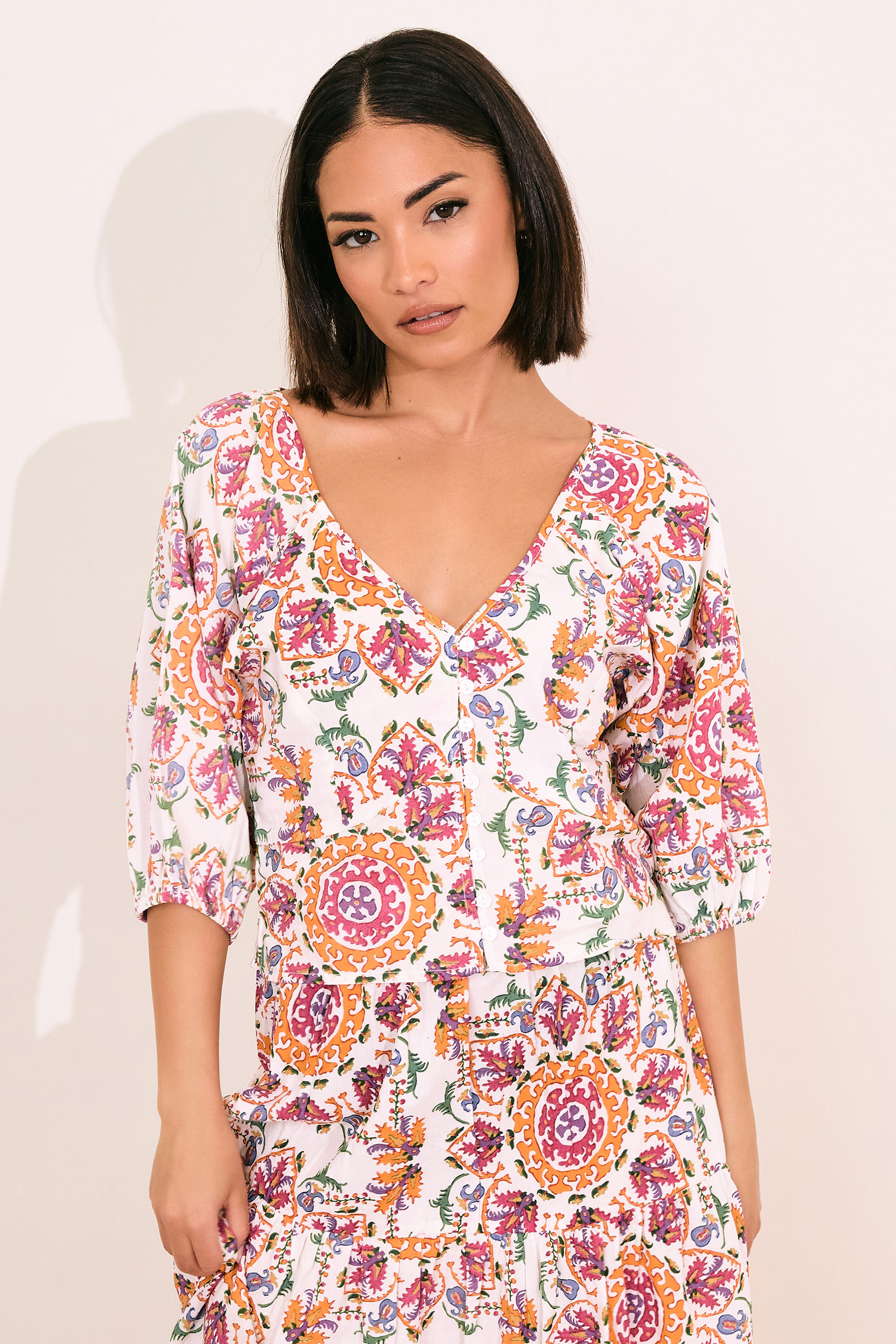 PixieGirl Petite Women's White Abstract Tile Puff Sleeve Top | PixieGirl 2