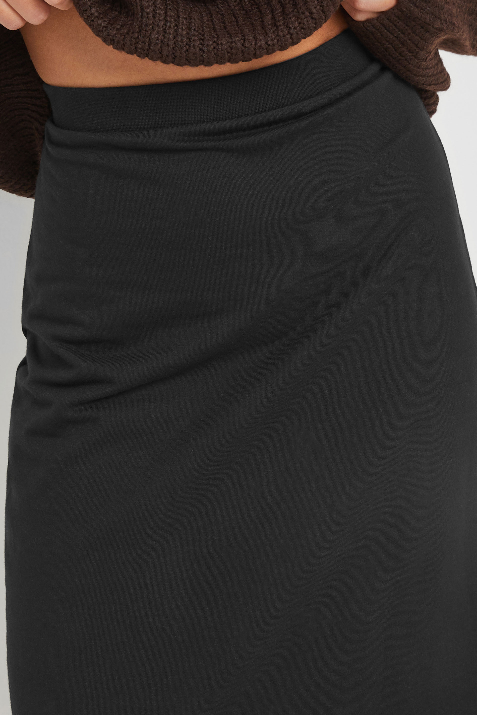 PixieGirl Petite Women's Black Sweatshirt Maxi Skirt | PixieGirl 4