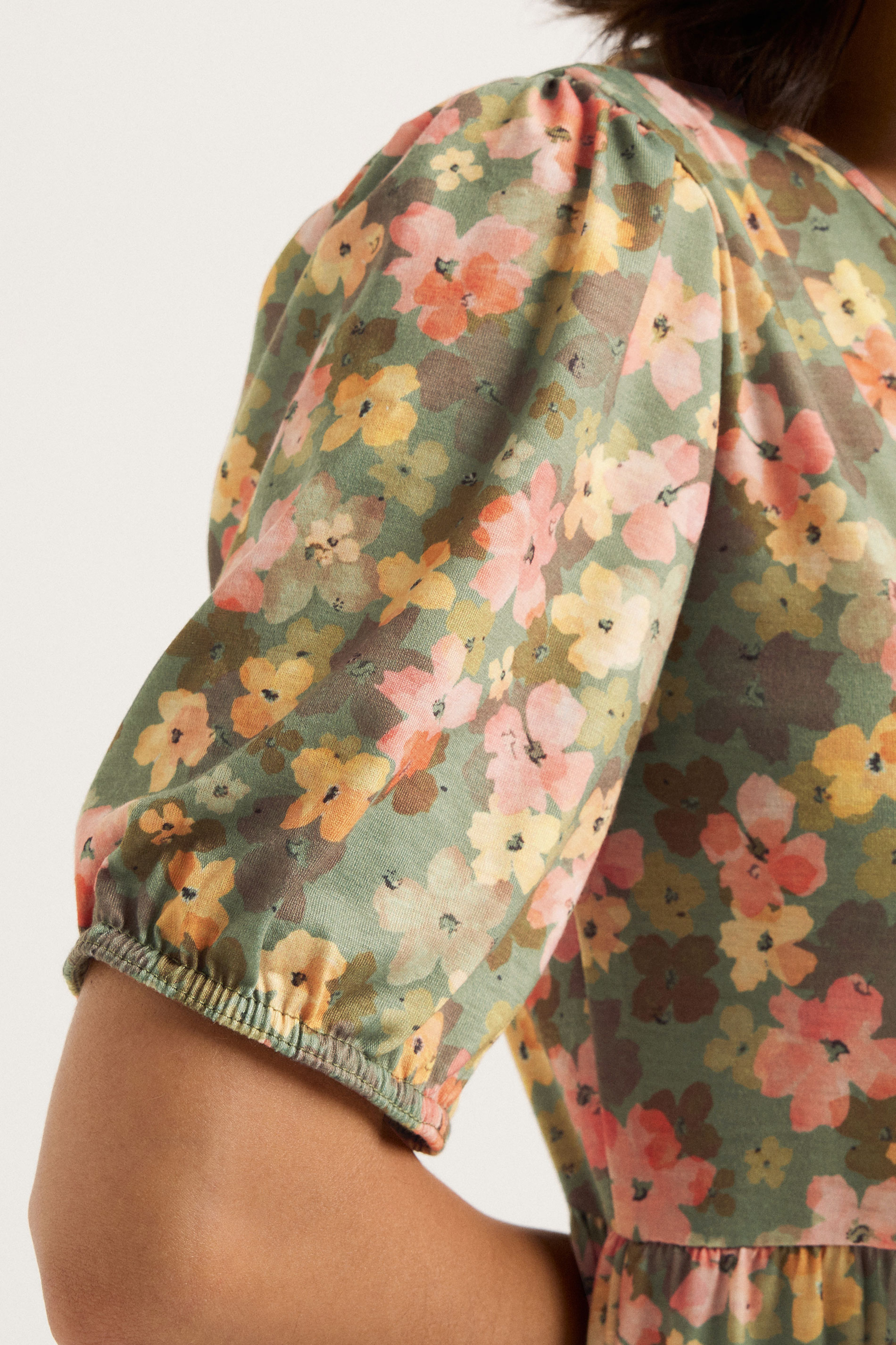 PixieGirl Petite Women's Green Floral Tiered Maxi Dress | PixieGirl 4