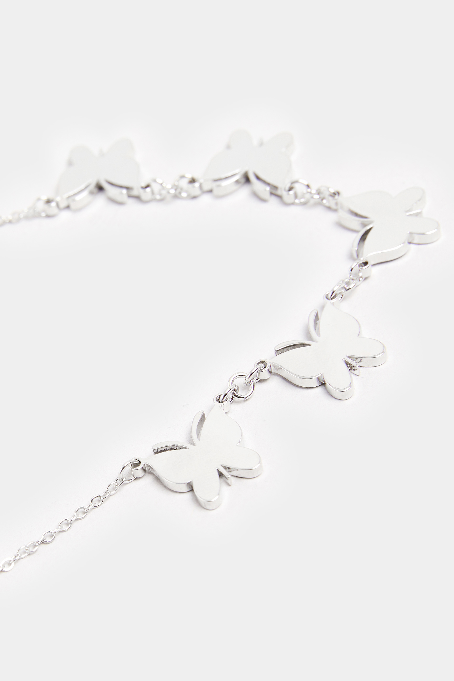 Silver Tone Butterfly Necklace 3