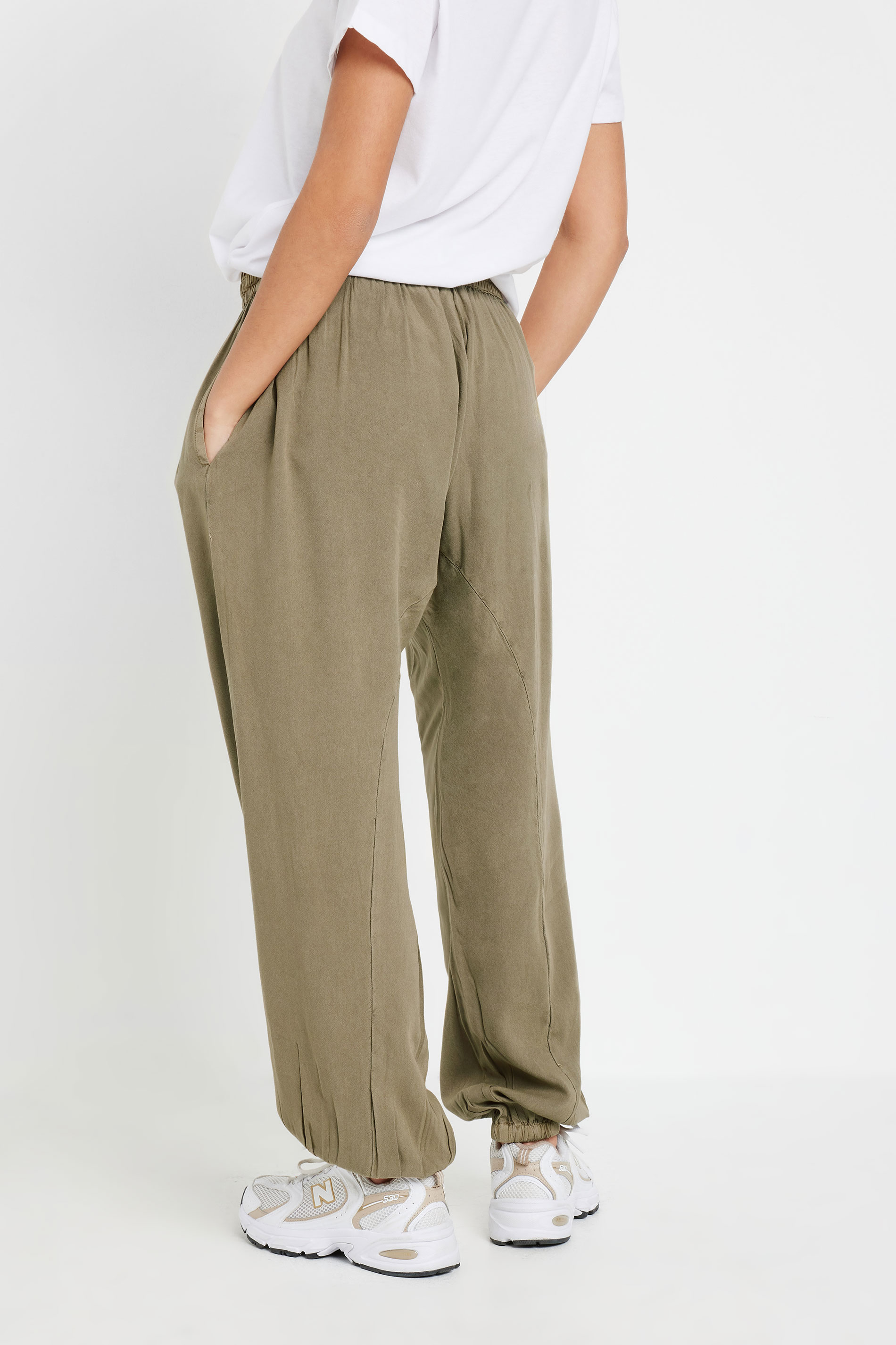 PixieGirl Petite Women's Brown Seam Detail Cuffed Trousers | PixieGirl 3