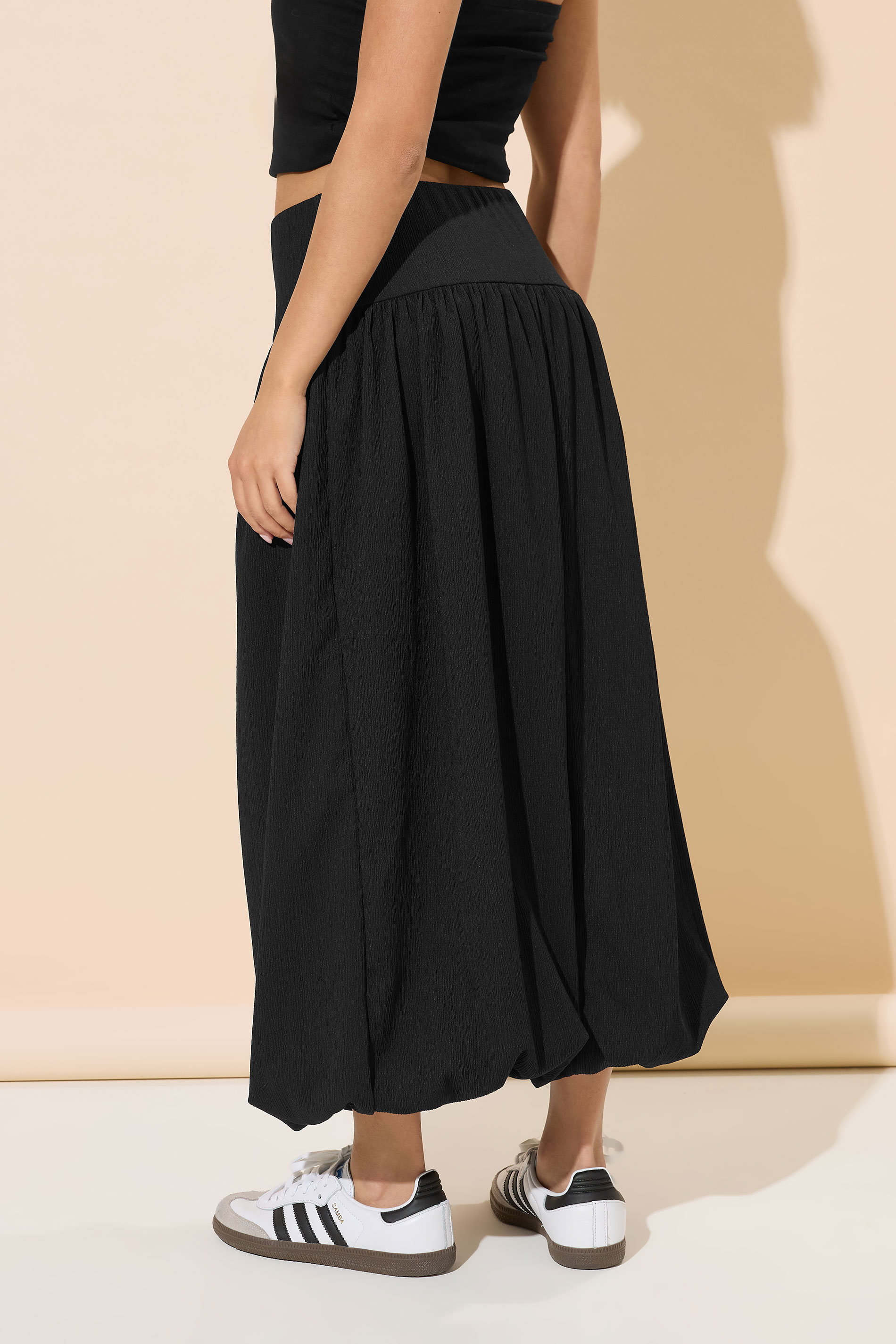 PixieGirl Petite Women's Black Bubble Hem Maxi Skirt | PixieGirl 3