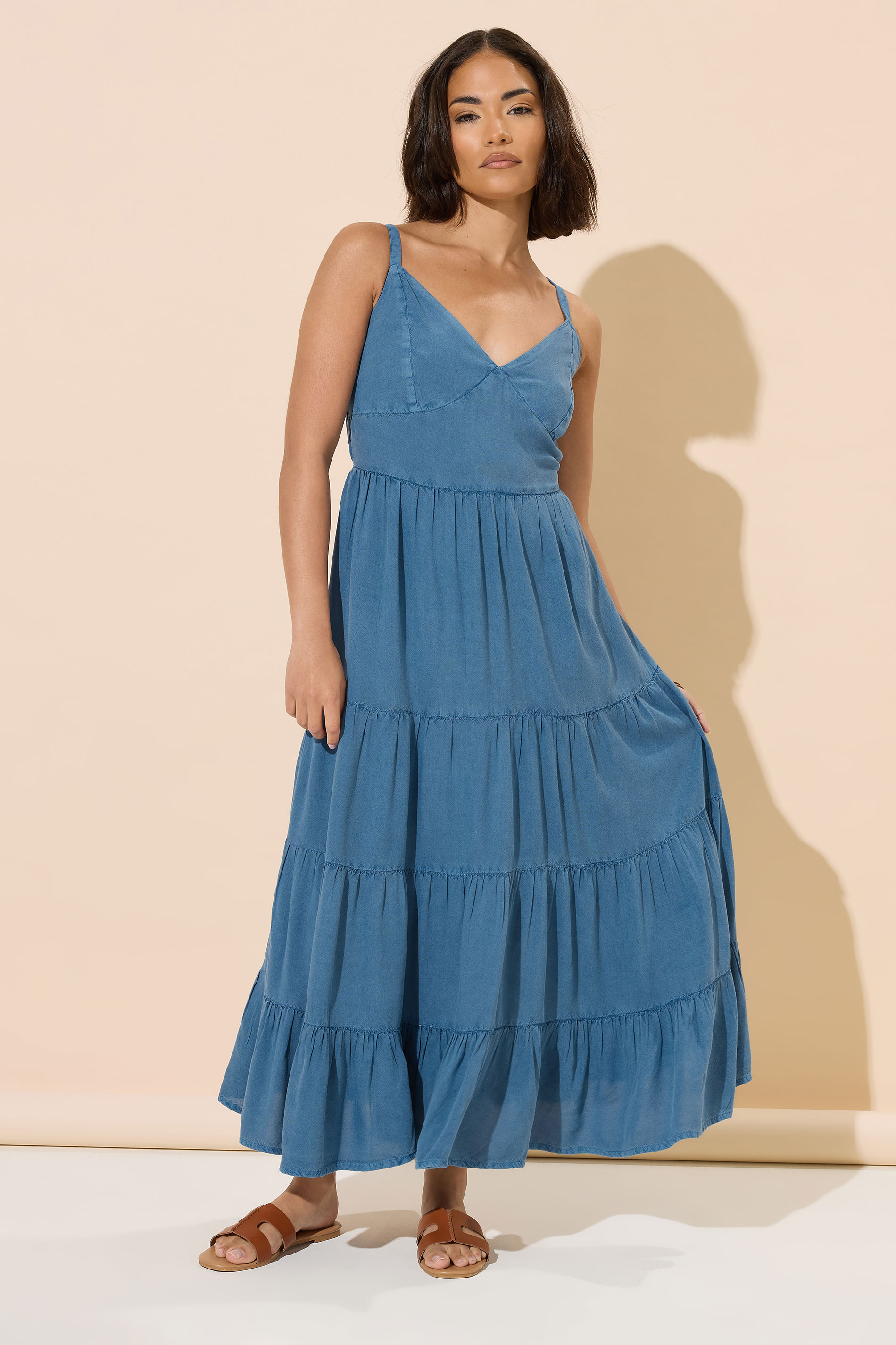 PixieGirl Petite Women's Blue Acid Wash Tie Back Tiered Dress | PixieGirl 2