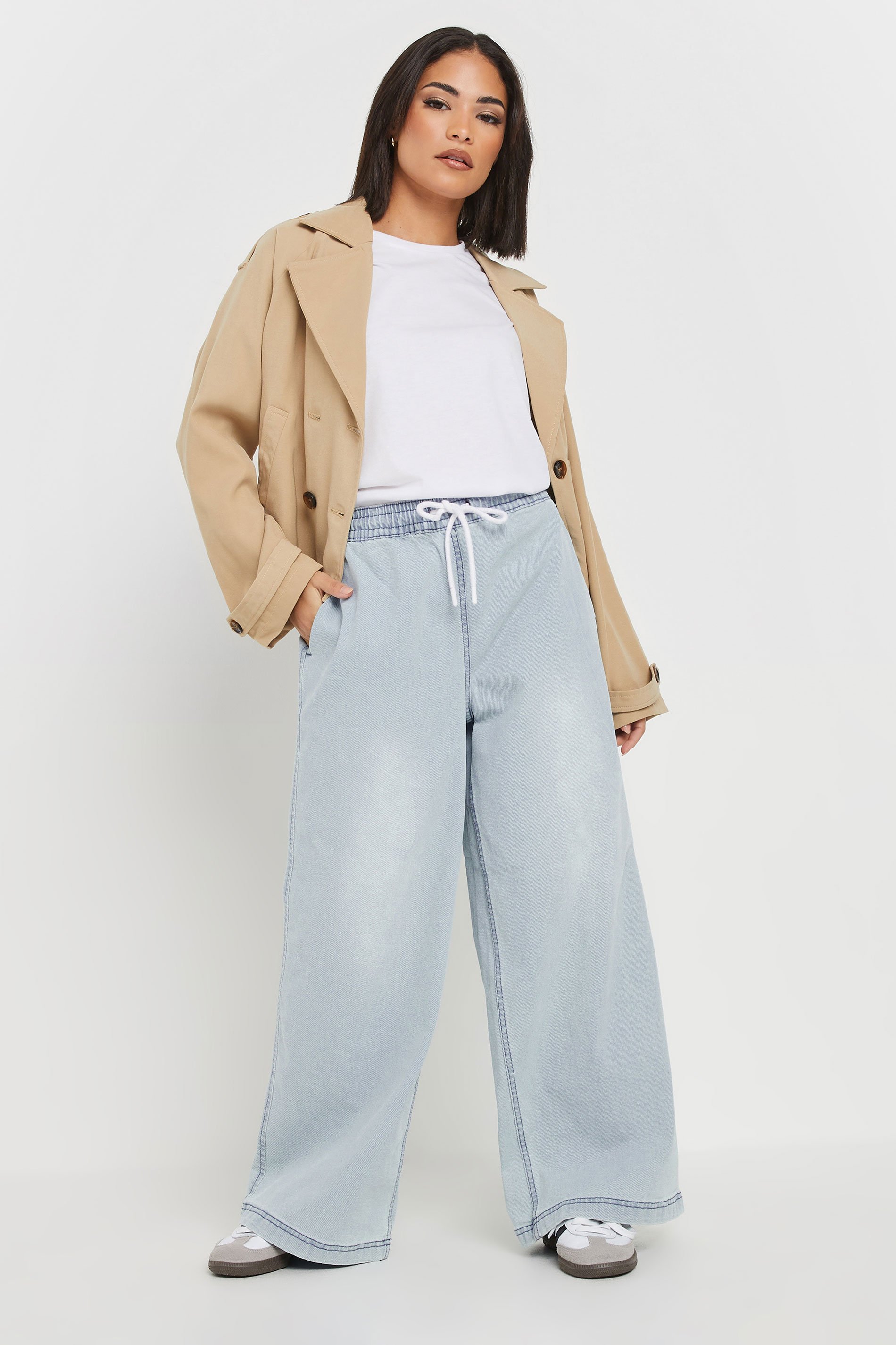 PixieGirl Petite Women's Light Blue Washed Denim Pull-On Wide Leg Jeans | PixieGirl 1