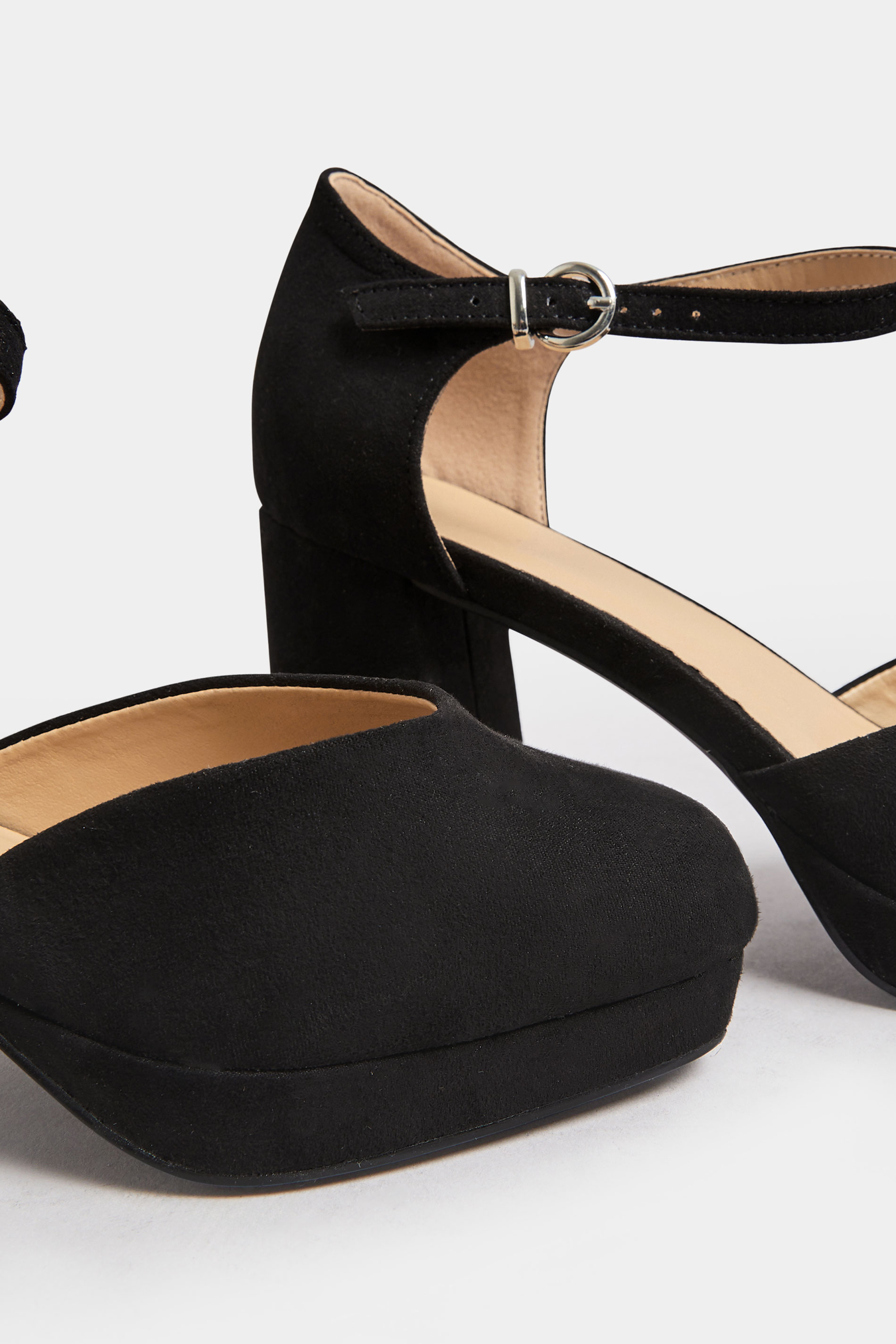 Yours Plus Size Black Platform Court Shoes In Wide E & Extra Wide EEE Fit | Yours Clothing 5