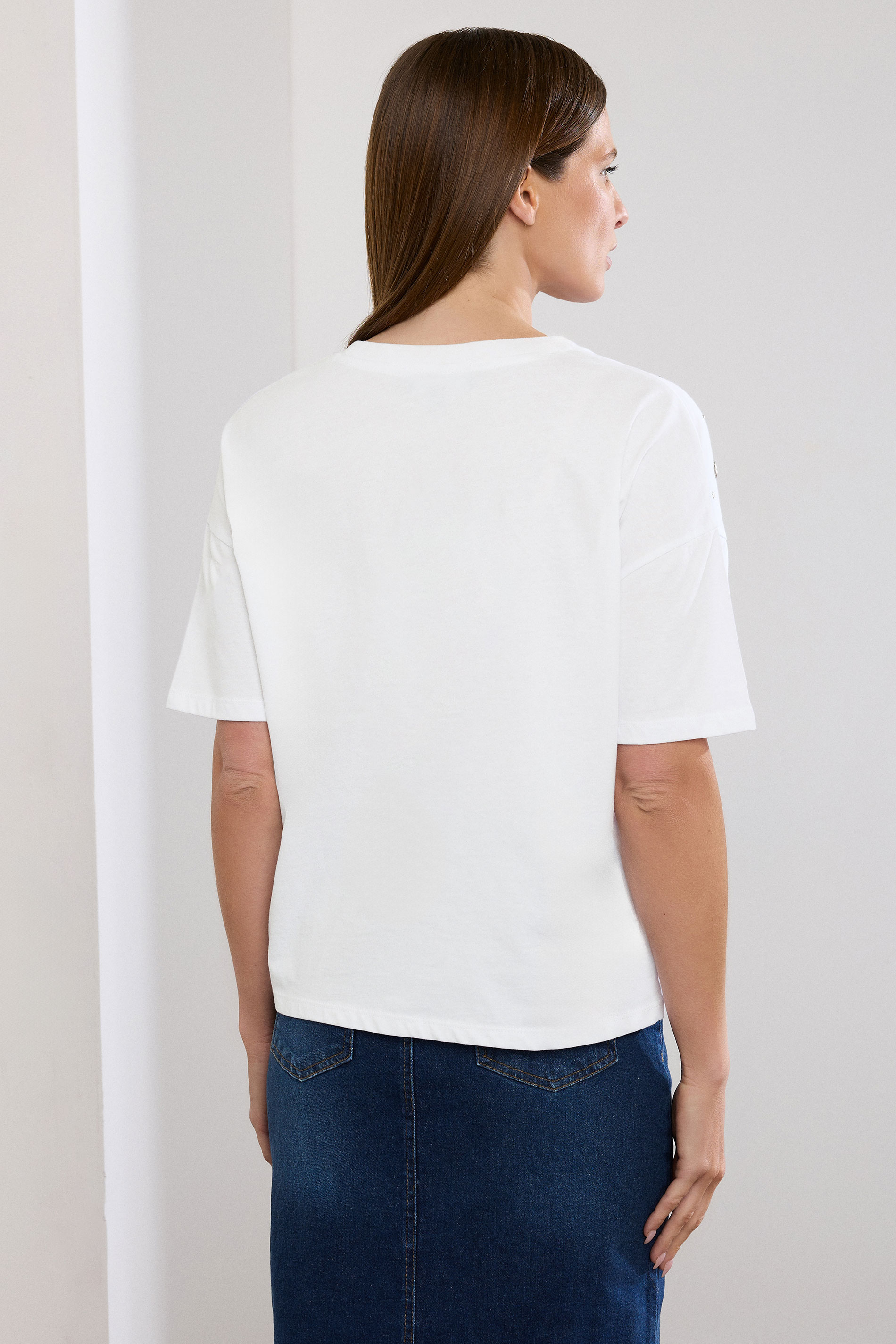 STAR White Eyelet Detail Short Sleeve T-Shirt | StarByJM 5