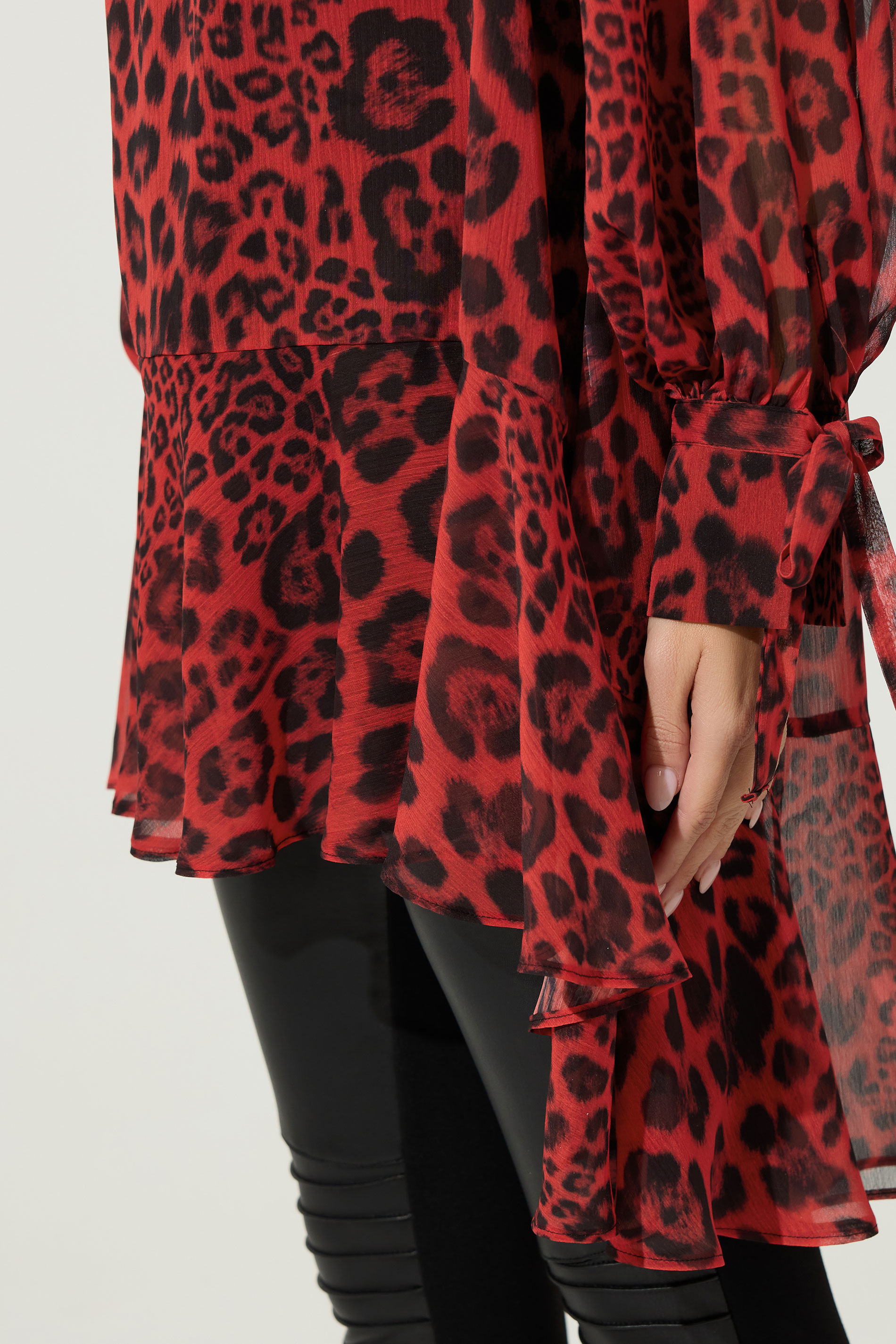 STAR Red Leopard Print Dipped Hem Tunic Top | StarByJM 5