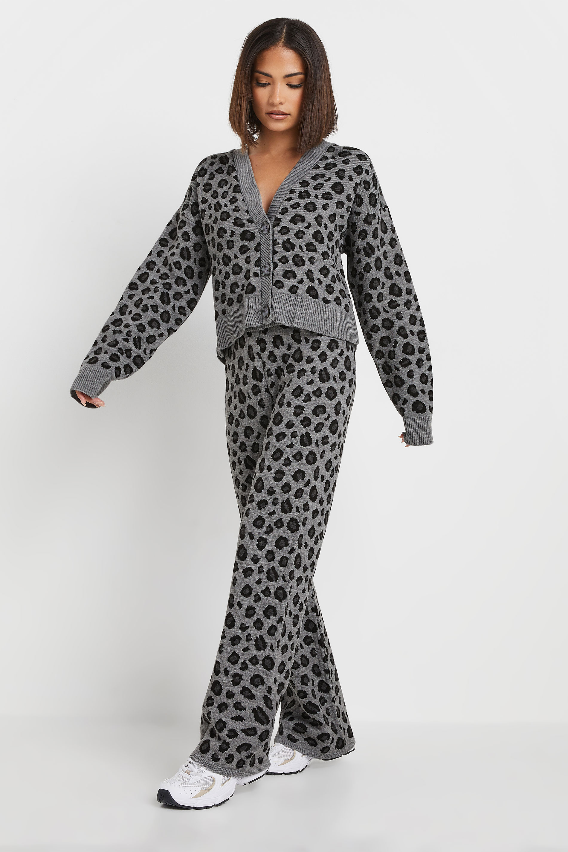 PixieGirl Petite Women's Grey Leopard Print Cropped Cardigan | PixieGirl 5