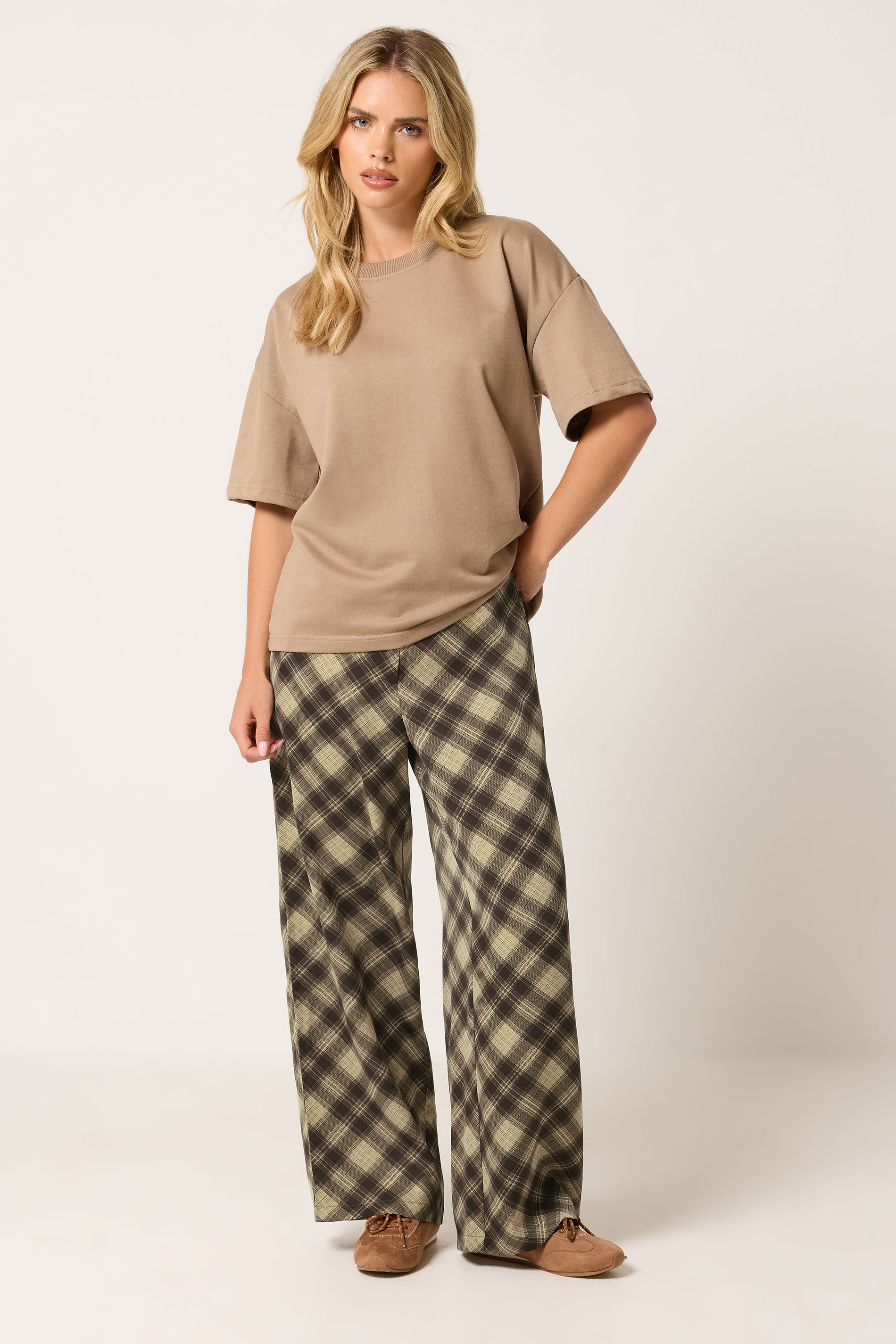 Pixiegirl Women's Brown Petite Check Print Wide Leg Trousers Size Petite > 12