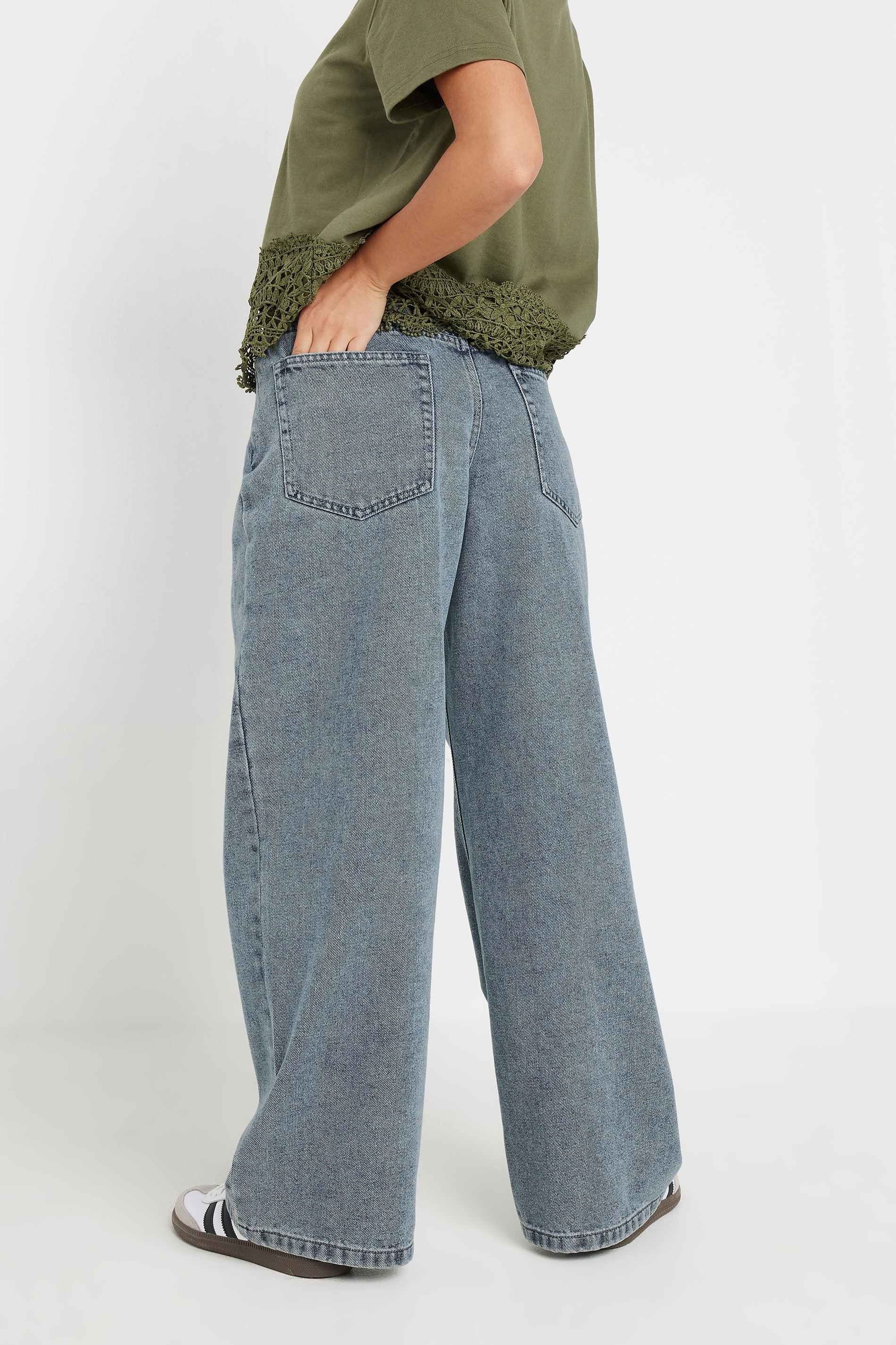 PixieGirl Petite Women's Blue Denim Thin Waistband Wide Leg Jeans | PixieGirl  4