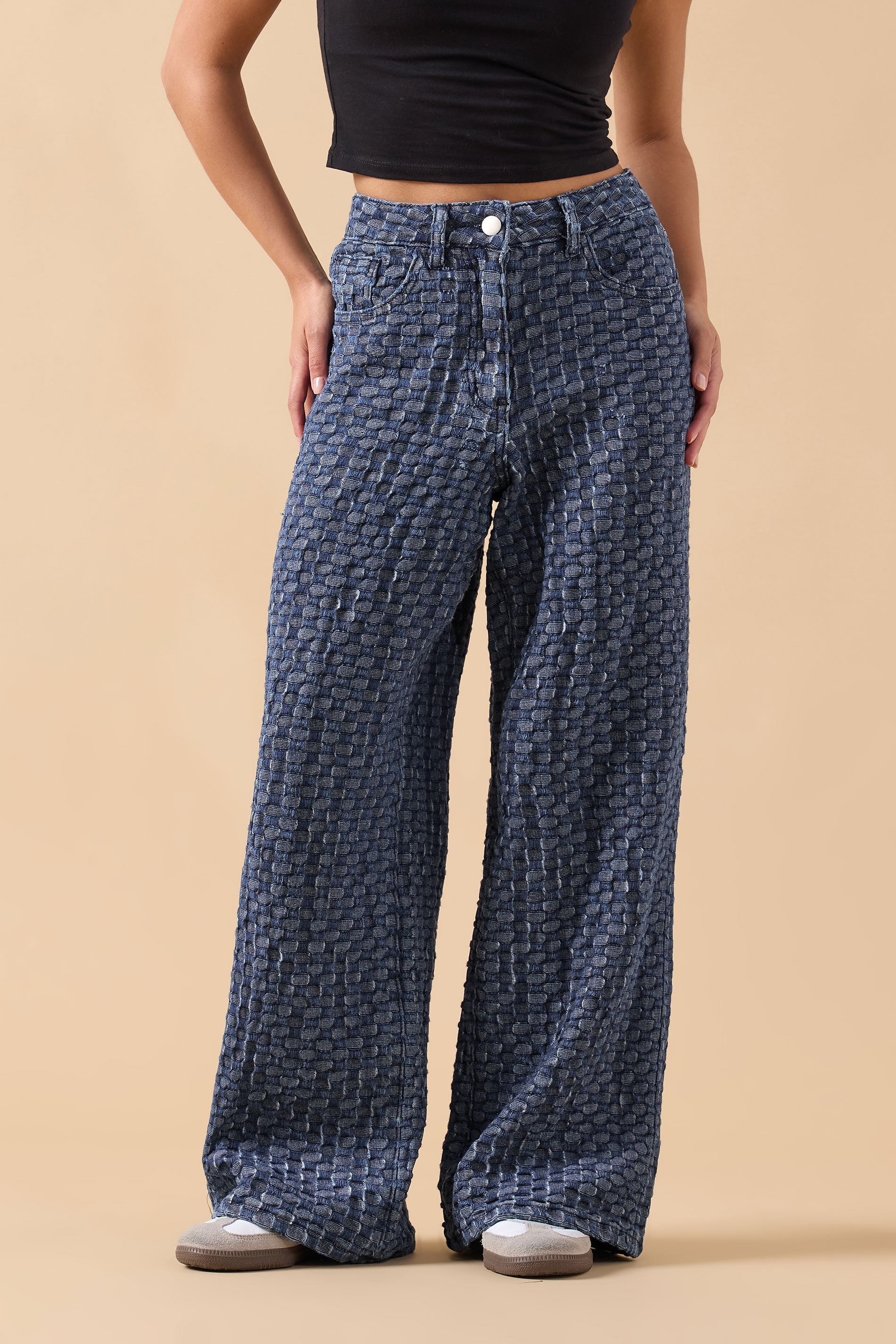 PixieGirl Petite Women's Blue Textured Wide Leg Jeans | PixieGirl 2