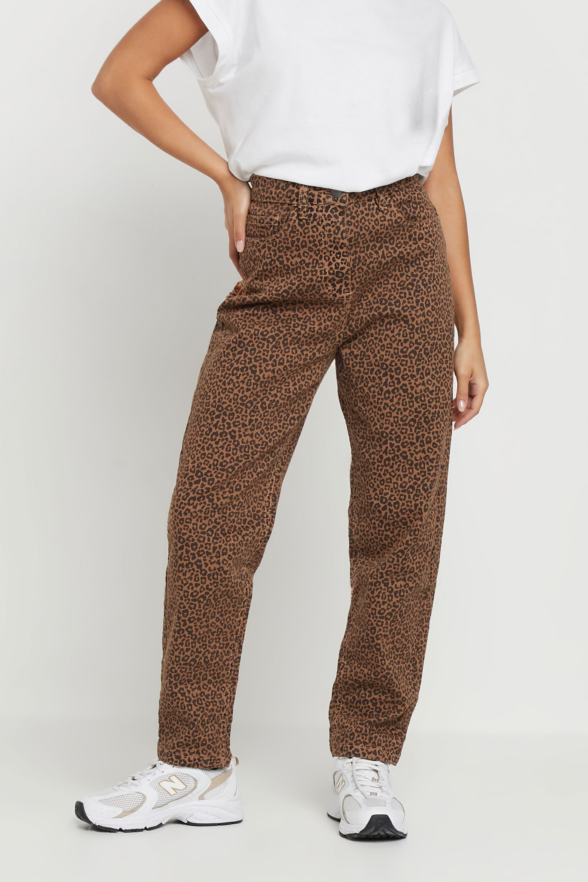 PixieGirl Petite Women's Brown Leopard Print Mom Jeans | PixieGirl 2