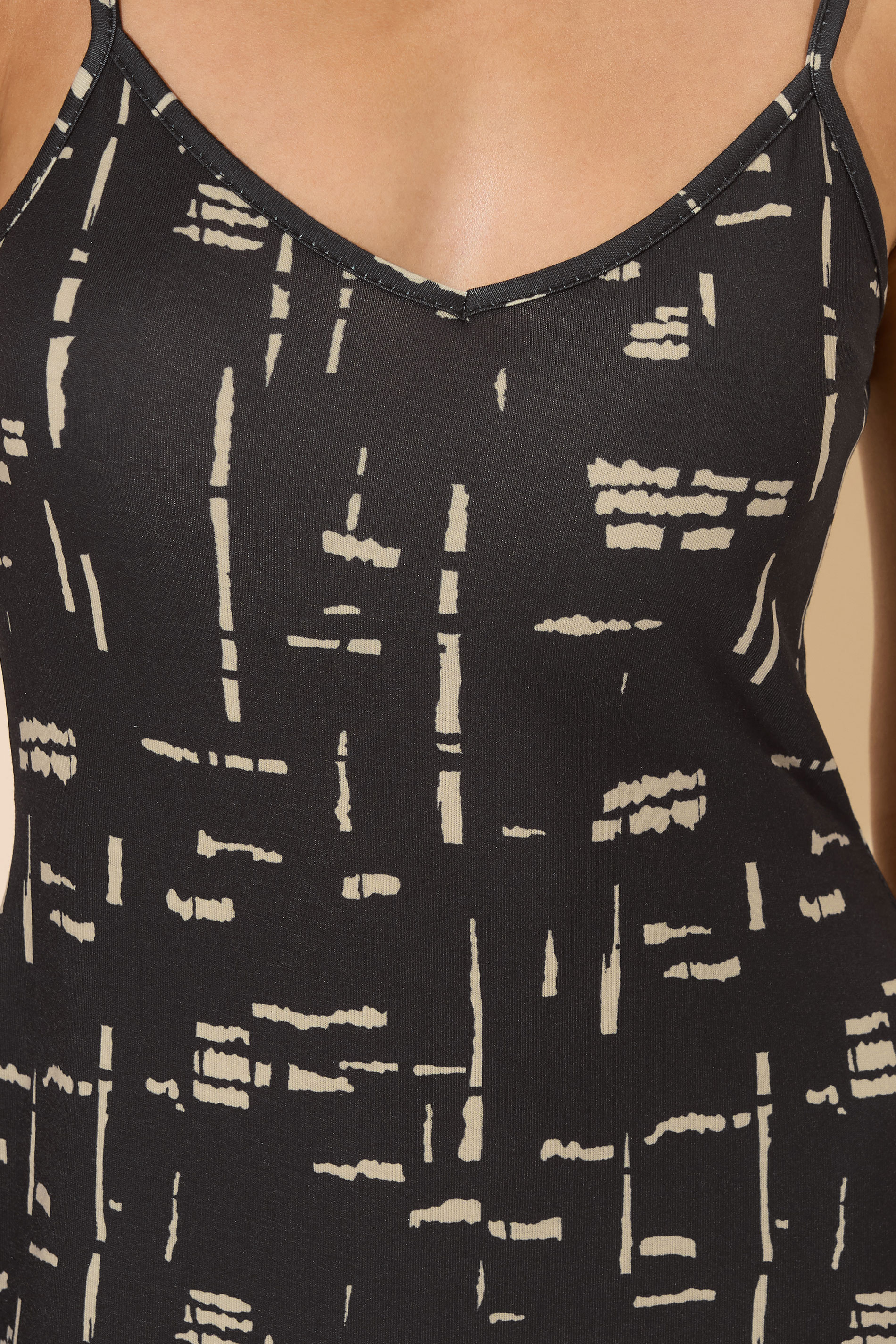 PixieGirl Petite Women's Black Abstract Jersey Strappy Maxi Dress | PixieGirl 4