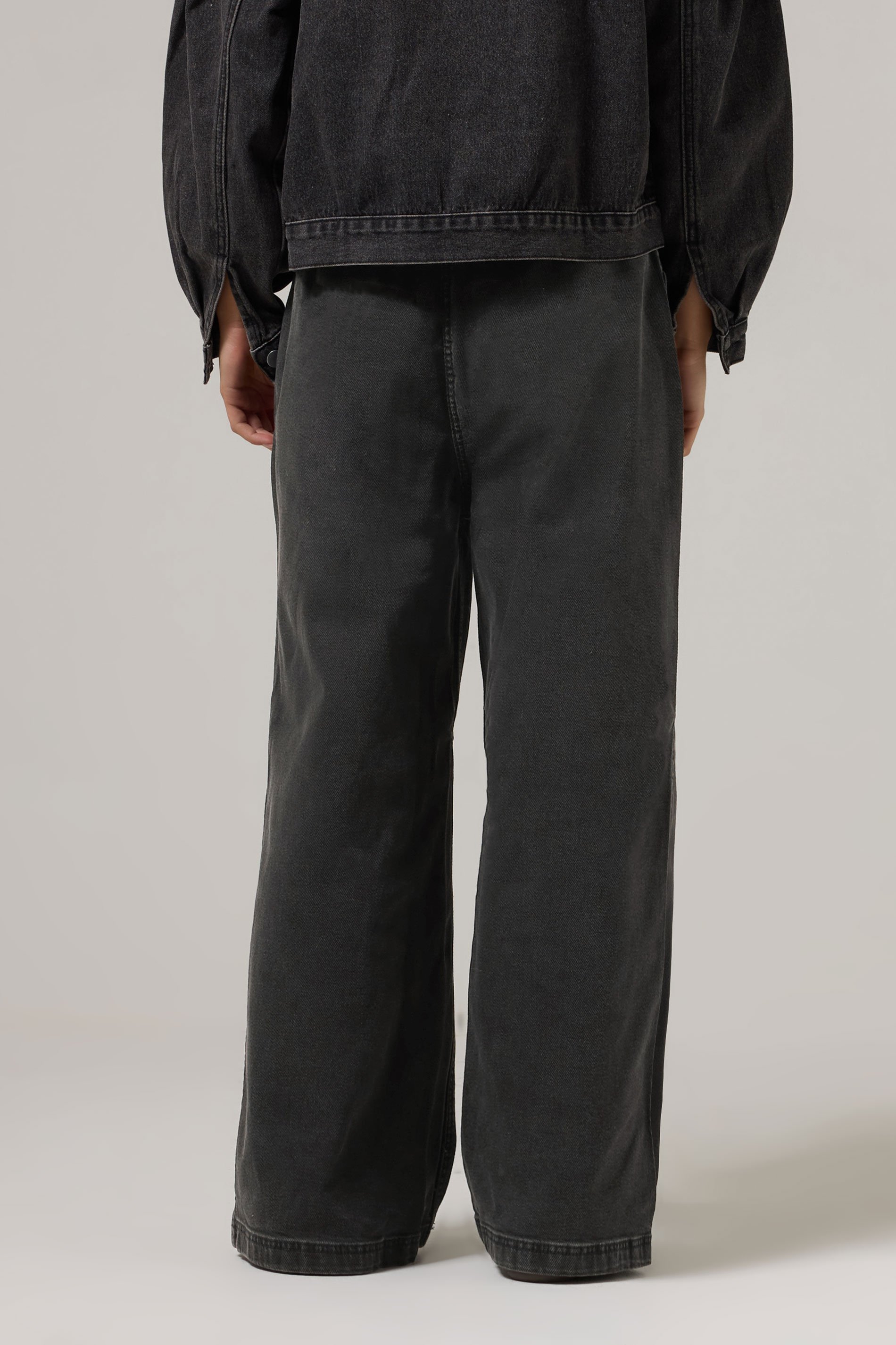 PixieGirl Petite Women's Black Washed Denim Pull-On Wide Leg Jeans | PixieGirl 3