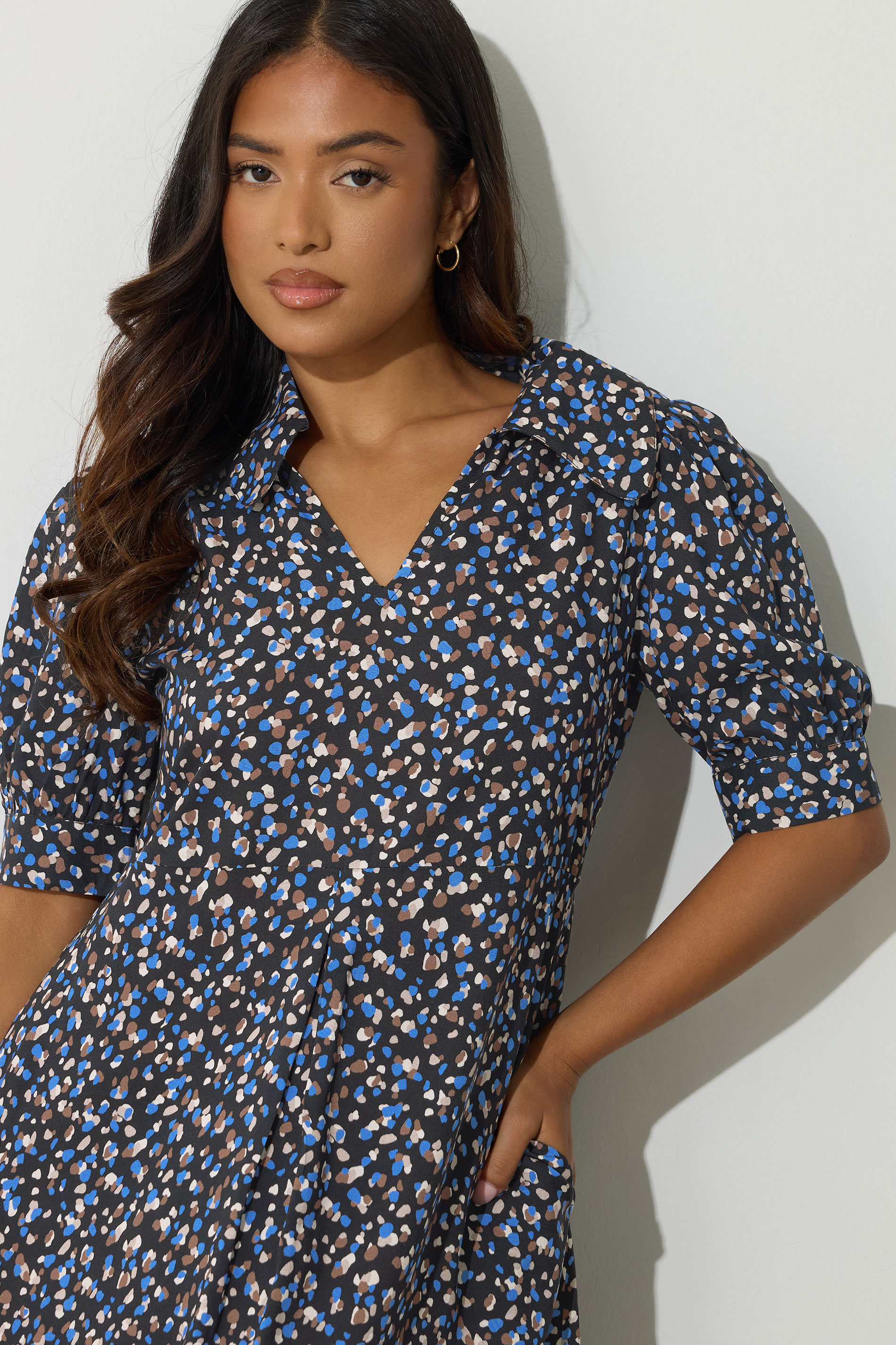 PixieGirl Petite Women's Black Spot Collar Midaxi Dress | PixieGirl 4