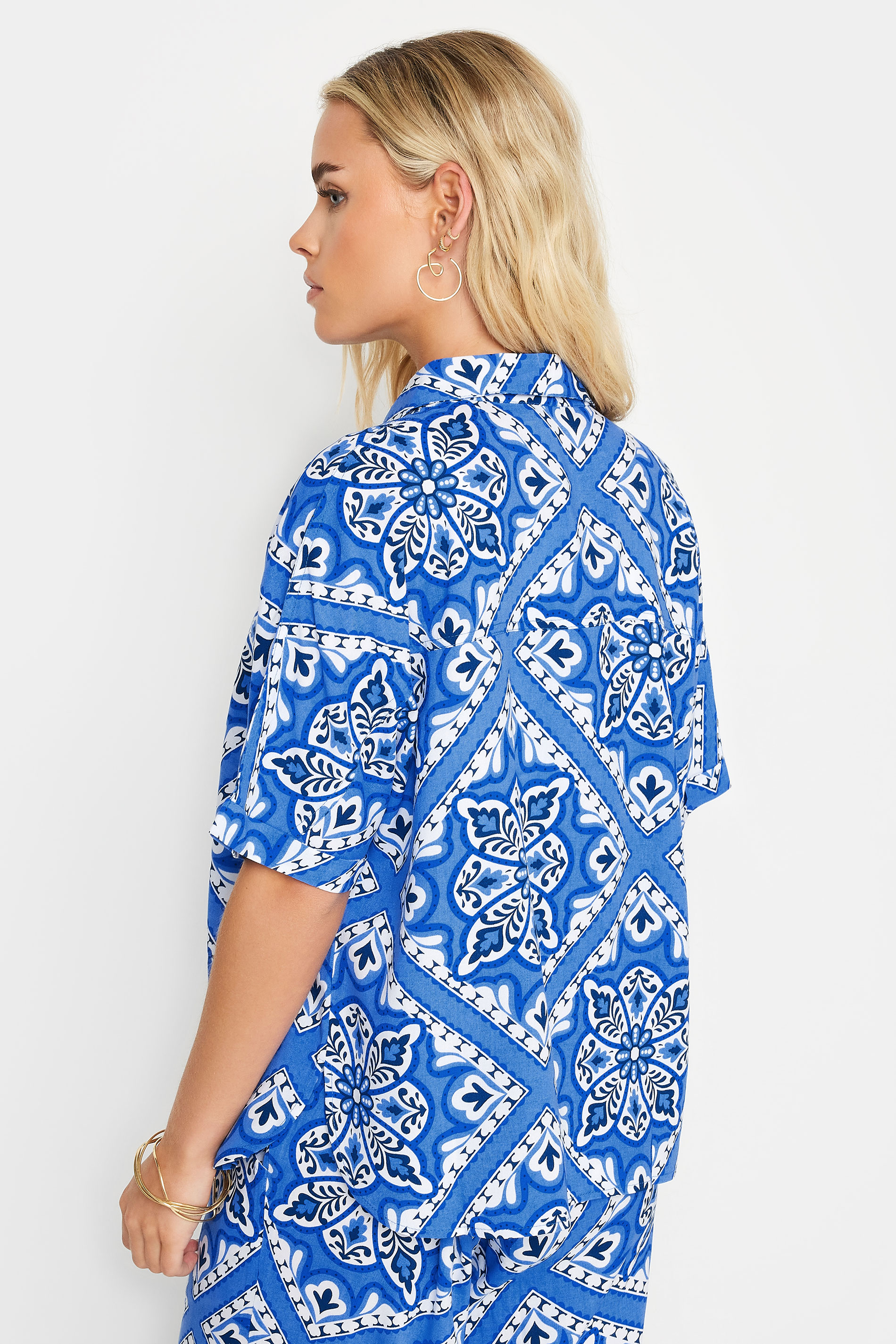PixieGirl Petite Women's Blue Tile Print Short Sleeve Shirt | PixieGirl 5