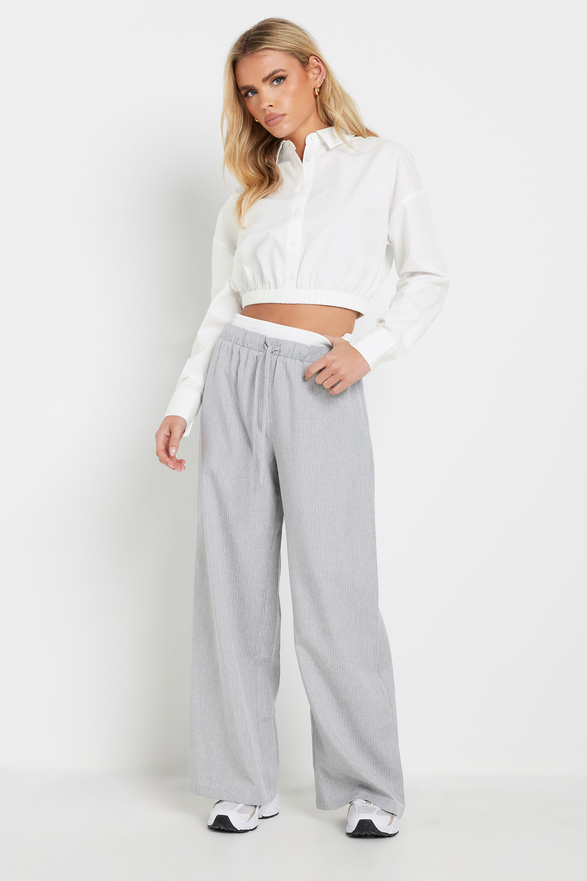 PixieGirl Petite Women's White Cotton Elasticated Hem Shirt | PixieGirl 3