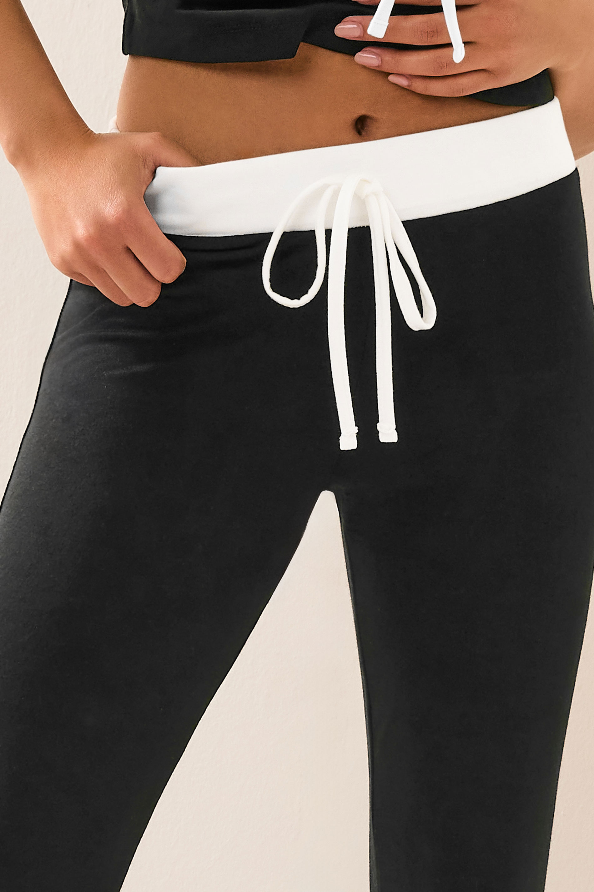 PixieGirl Petite Women's Black Contrast Waist Flared Trousers | PixieGirl 4