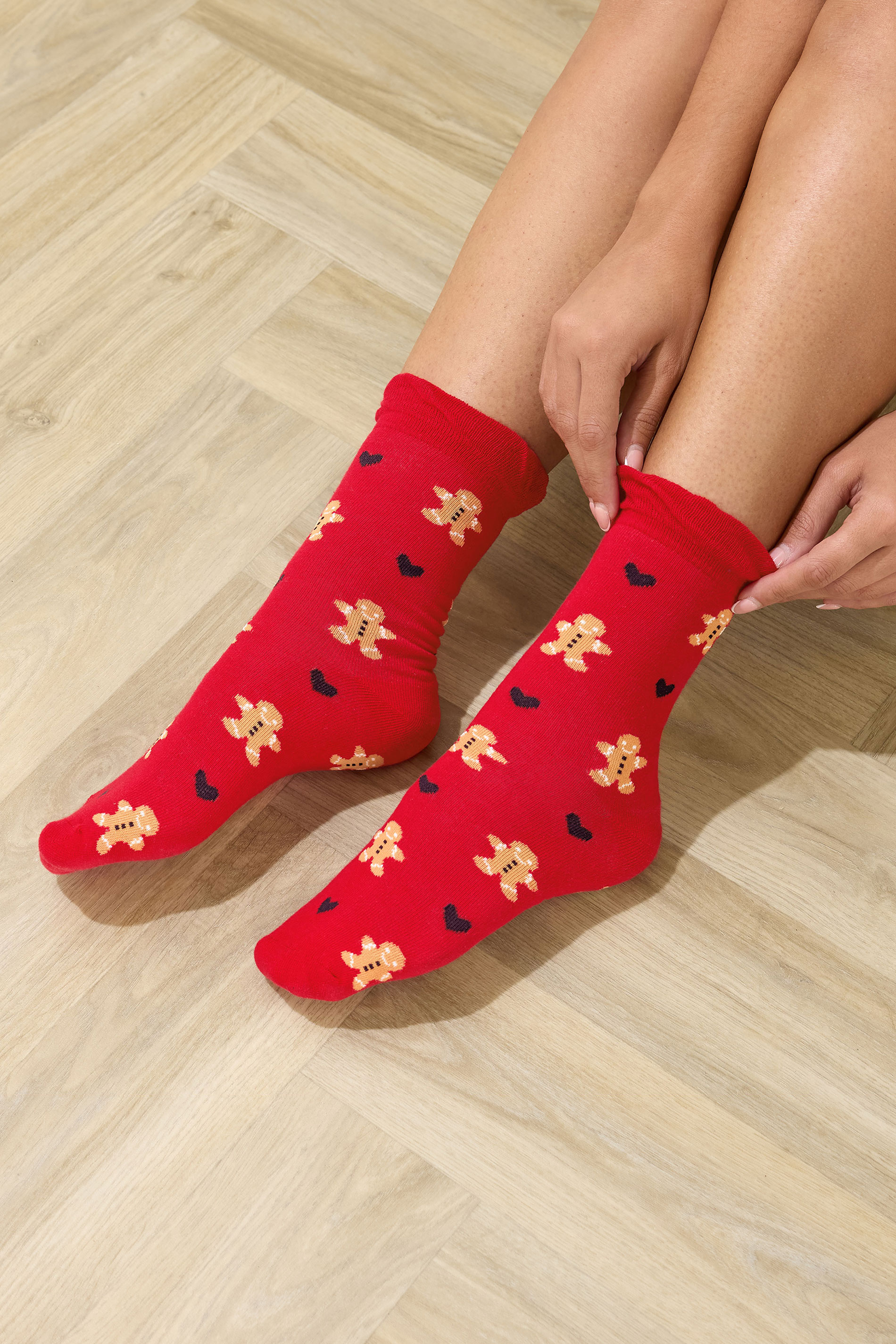 YOURS 4 PACK Plus Size Blue & Red Gingerbread Christmas Socks | Yours Clothing 2