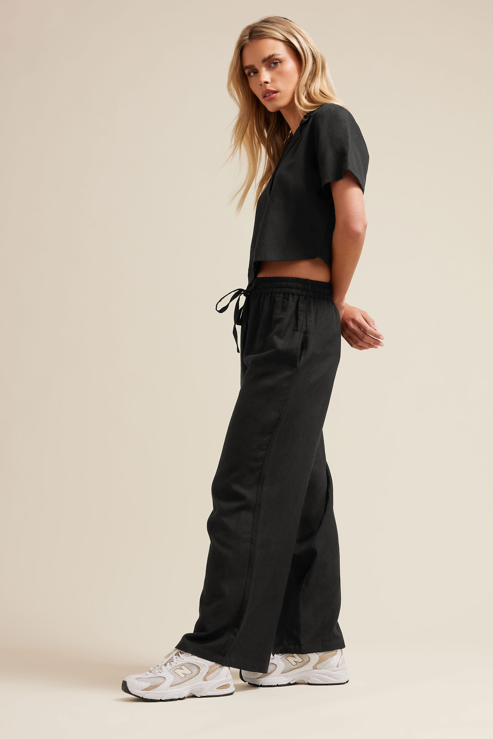 PixieGirl Petite Women's Black Linen Cropped Short Sleeve Shirt | PixieGirl 3