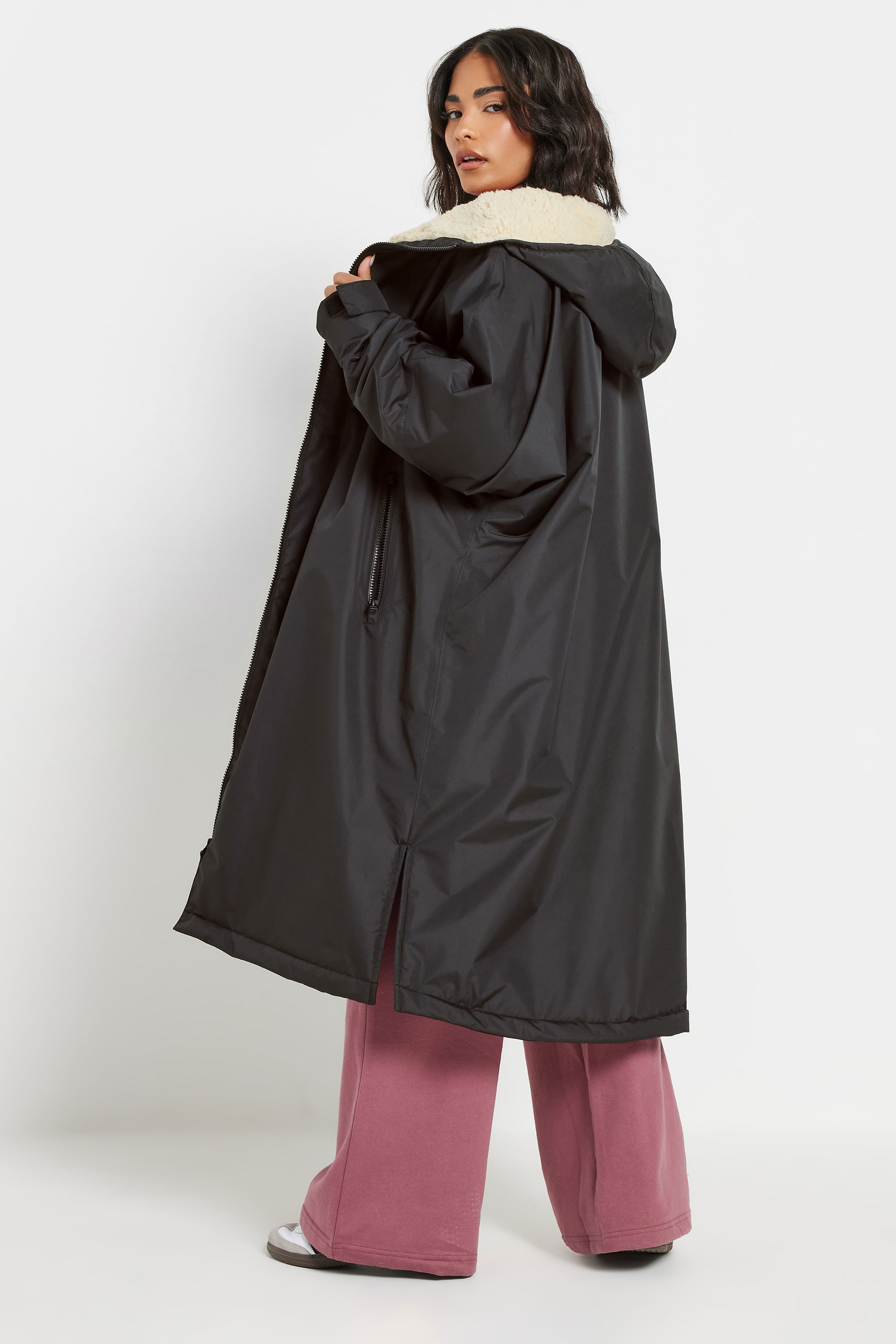 PixieGirl Petite Women's Black Waterproof Fleece Lined Robe | PixieGirl 4