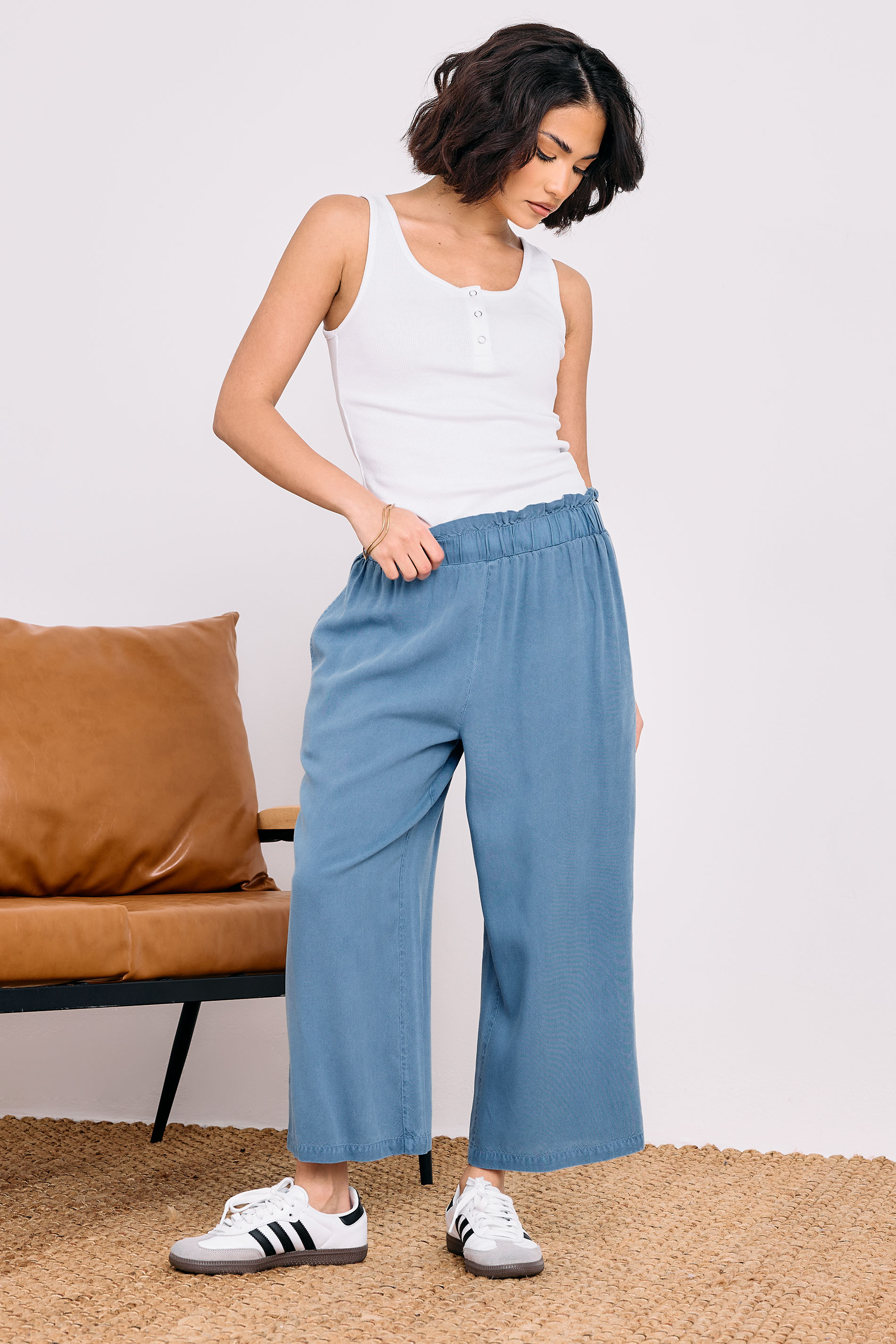 PixieGirl Petite Women's Blue Acid Wash Cropped Trousers | PixieGirl 1