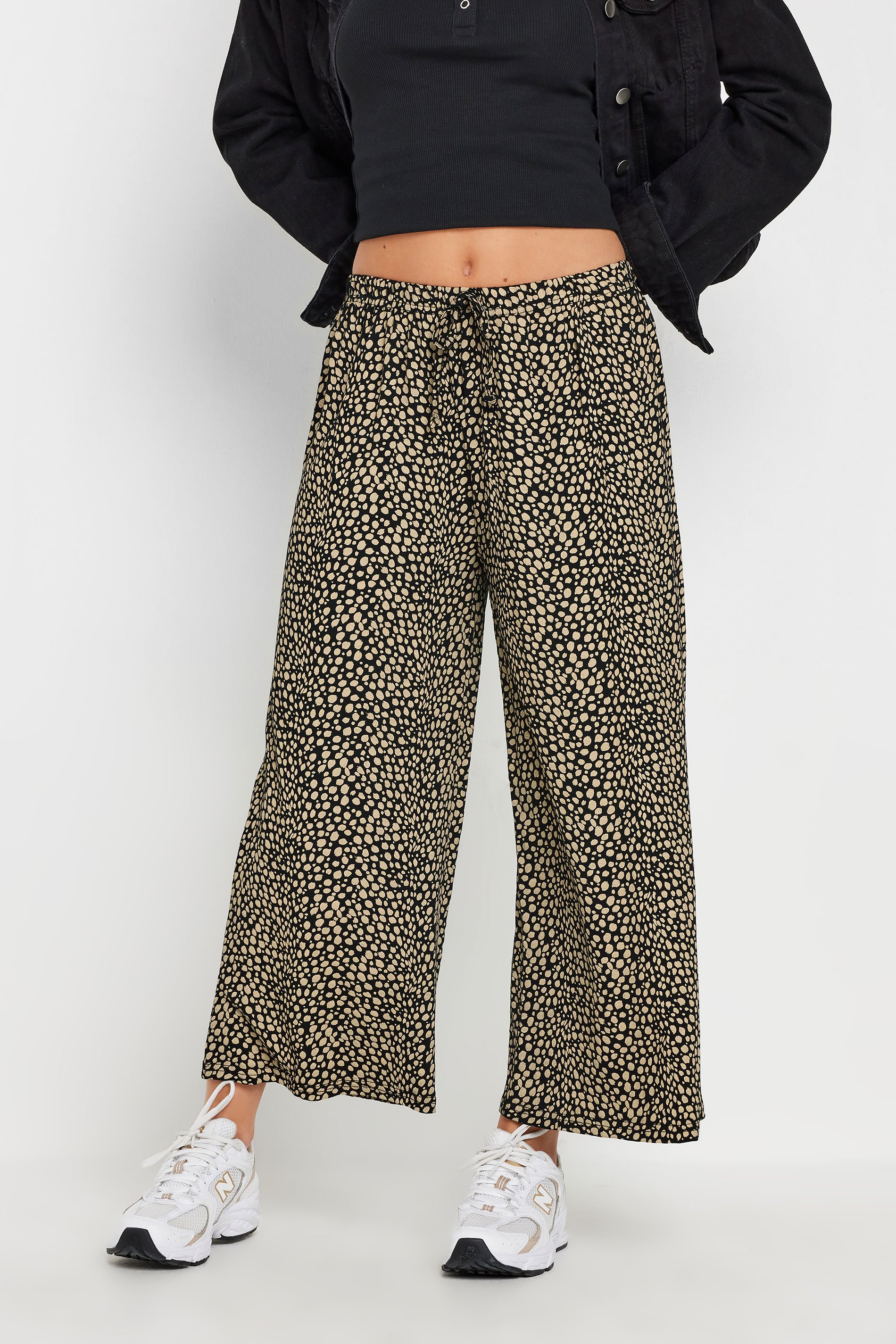 PixieGirl Petite Women's Black Spot Print Cropped Trousers | PixieGirl 2
