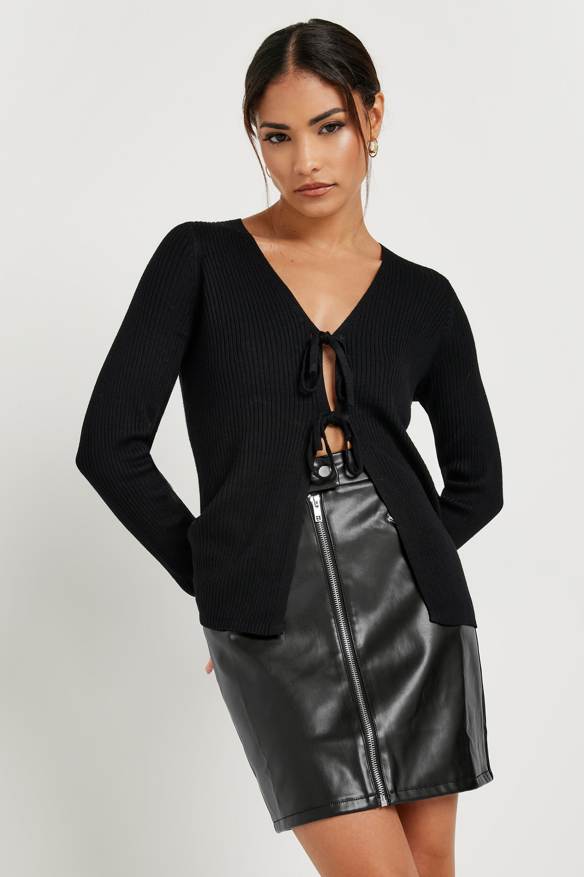 PixieGirl Petite Women's Black Faux Leather Zip Front Mini Skirt | PixieGirl 1