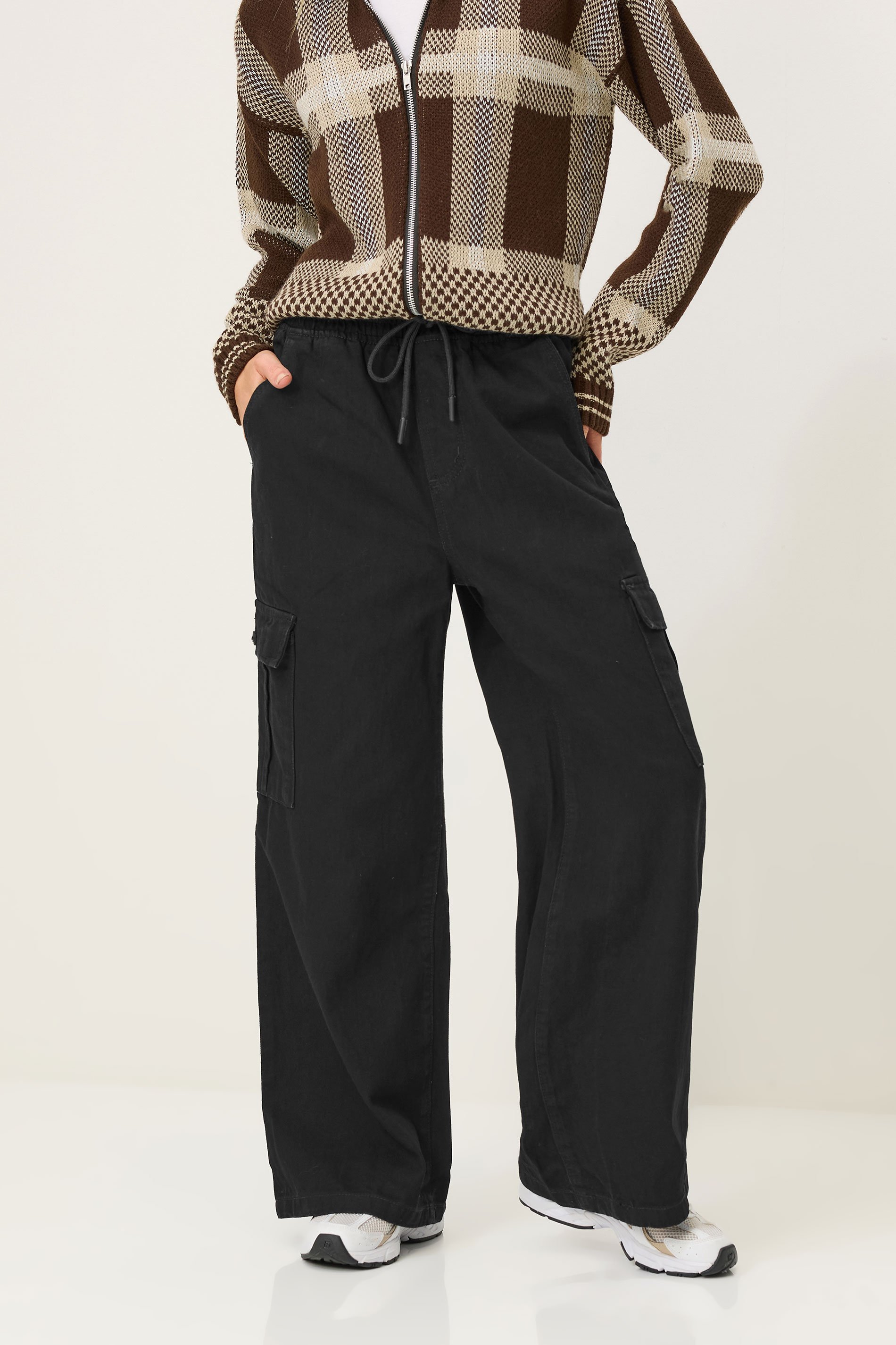 PixieGirl Petite Women's Black Cargo Wide Leg Jeans | PixieGirl 2