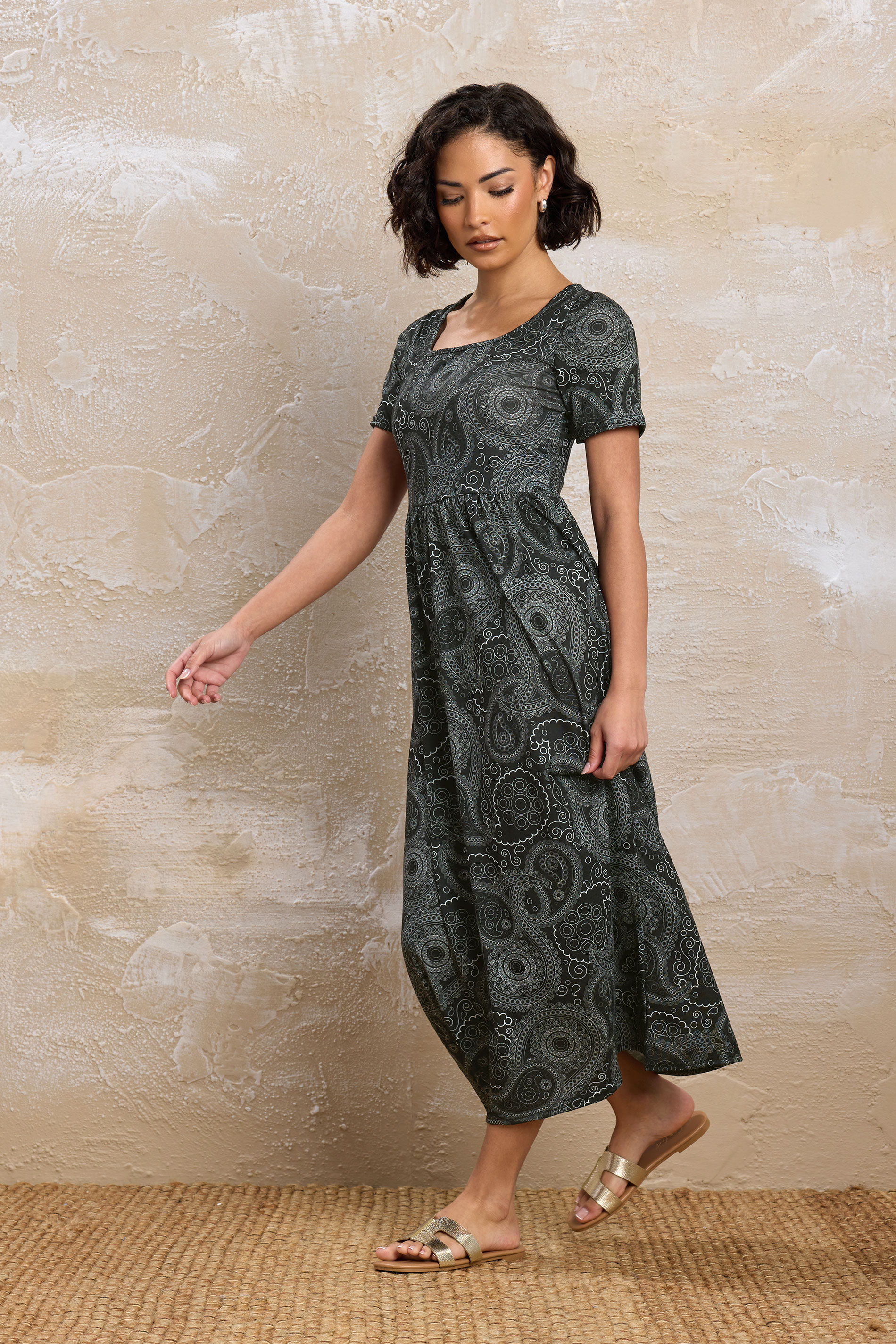 PixieGirl Petite Womens Black Paisley Print Midi Smock Dress | PixieGirl 2