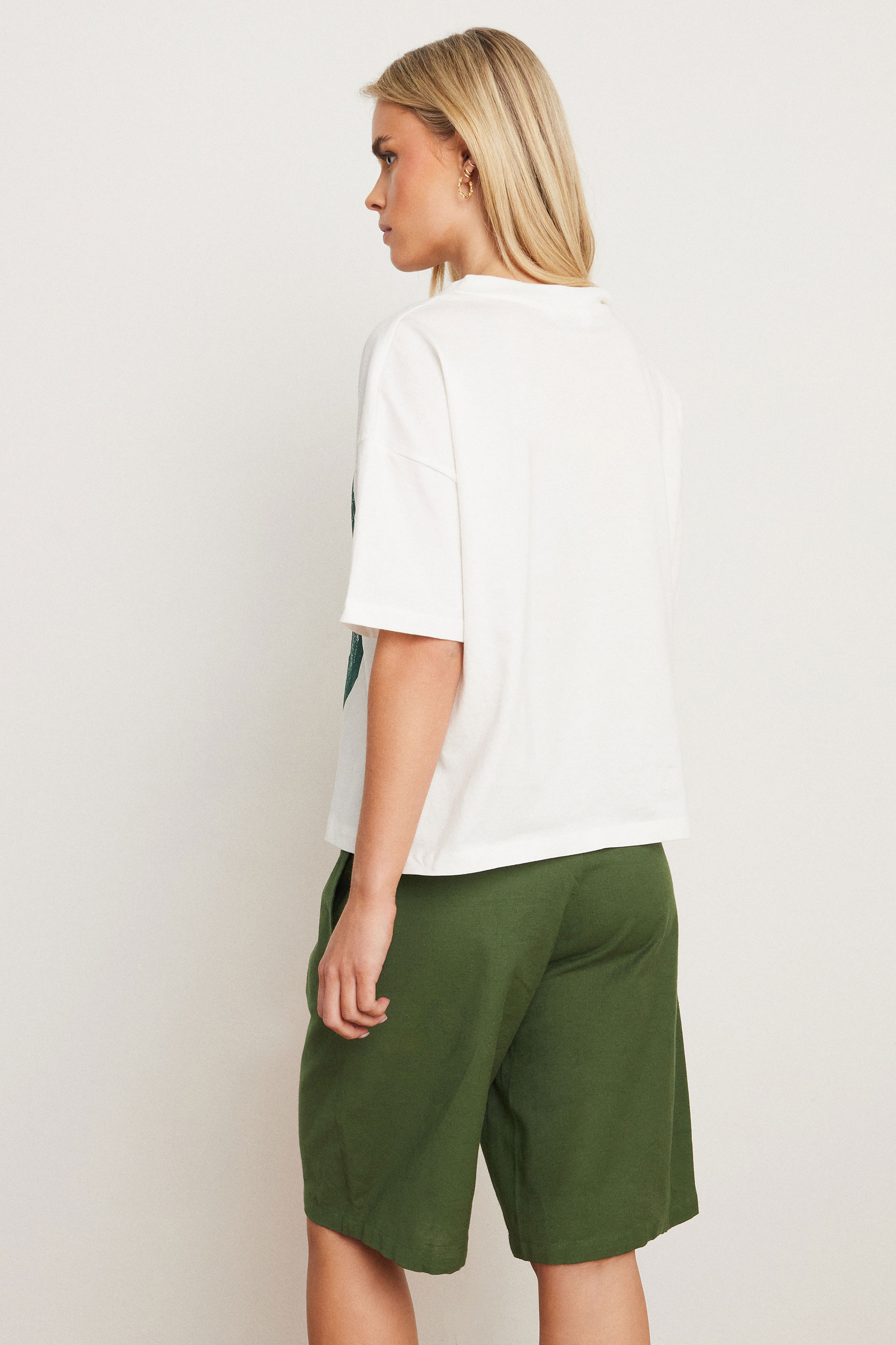 PixieGirl Petite Women's Khaki Green Linen Bermuda Shorts | PixieGirl 3