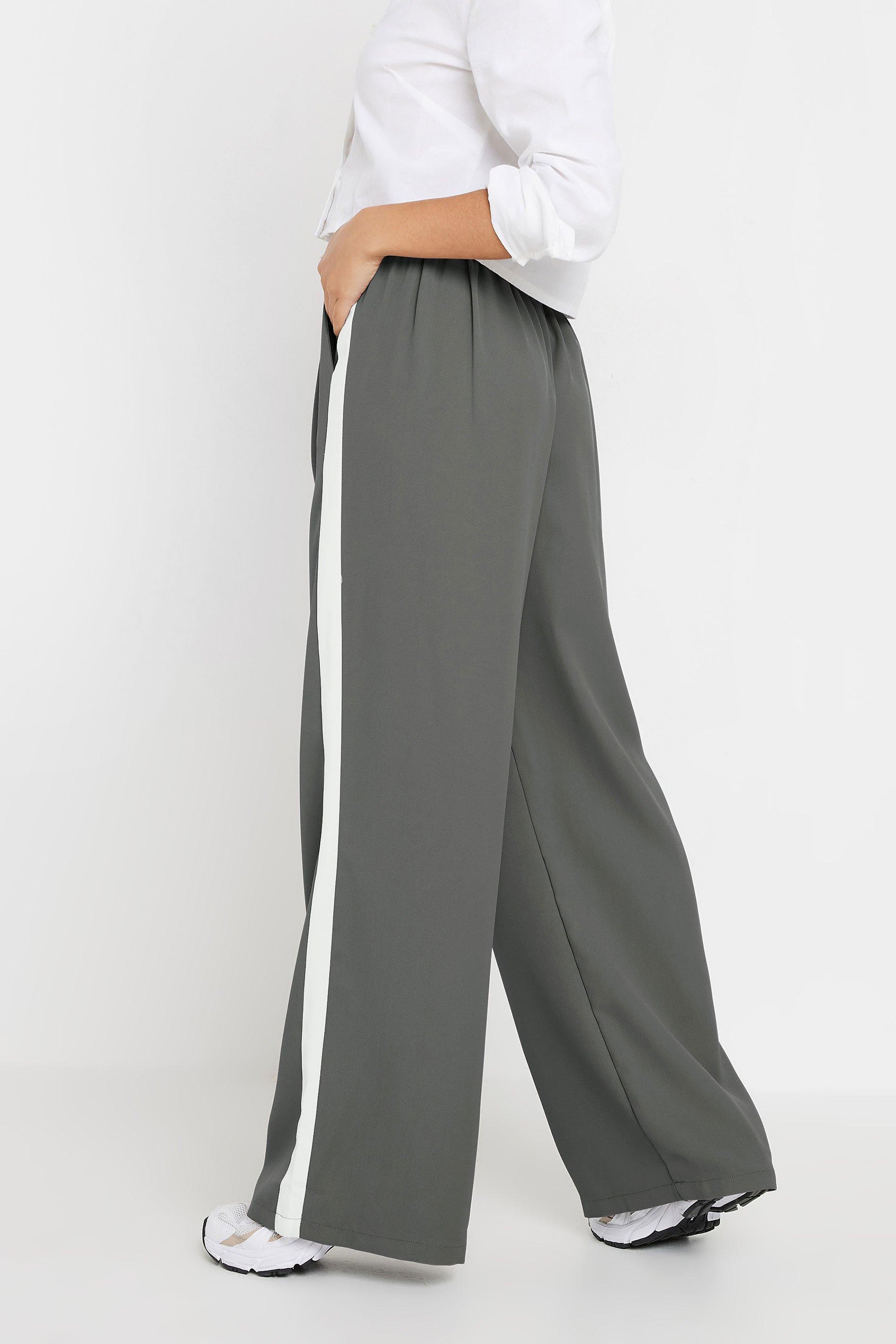 PixieGirl Petite Women's Grey Side Stripe Contrast Waist