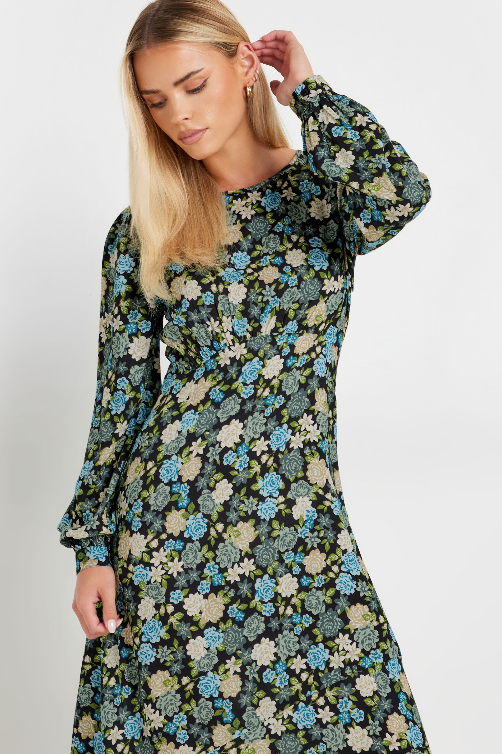 PixieGirl Petite Women's Green Floral Print Tea Midaxi Dress | PixieGirl 2