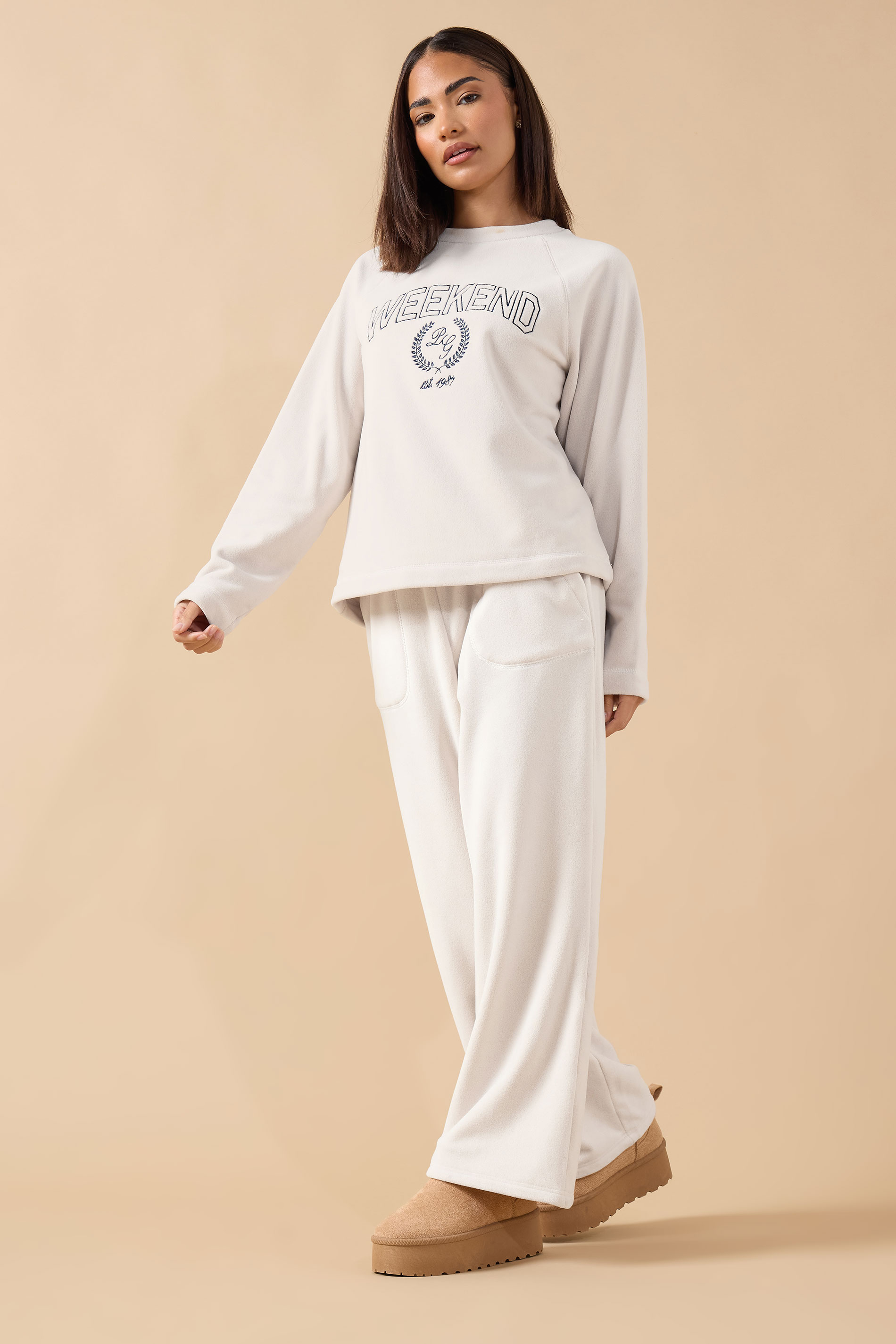 PixieGirl Petite Women's Ivory White 'Weekend' Slogan Fleece Lounge Top | PixieGirl 3