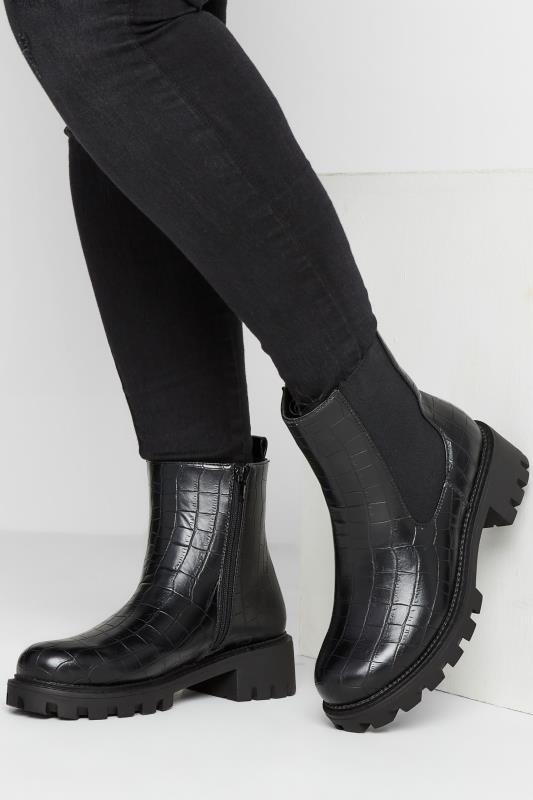 Plus Size  Yours Black Croc Chunky Chelsea Boots In Wide E Fit & Extra Wide EEE Fit