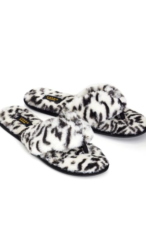 Plus Size  Evans White Leopard Print Faux Fur Flip Flop Slipper